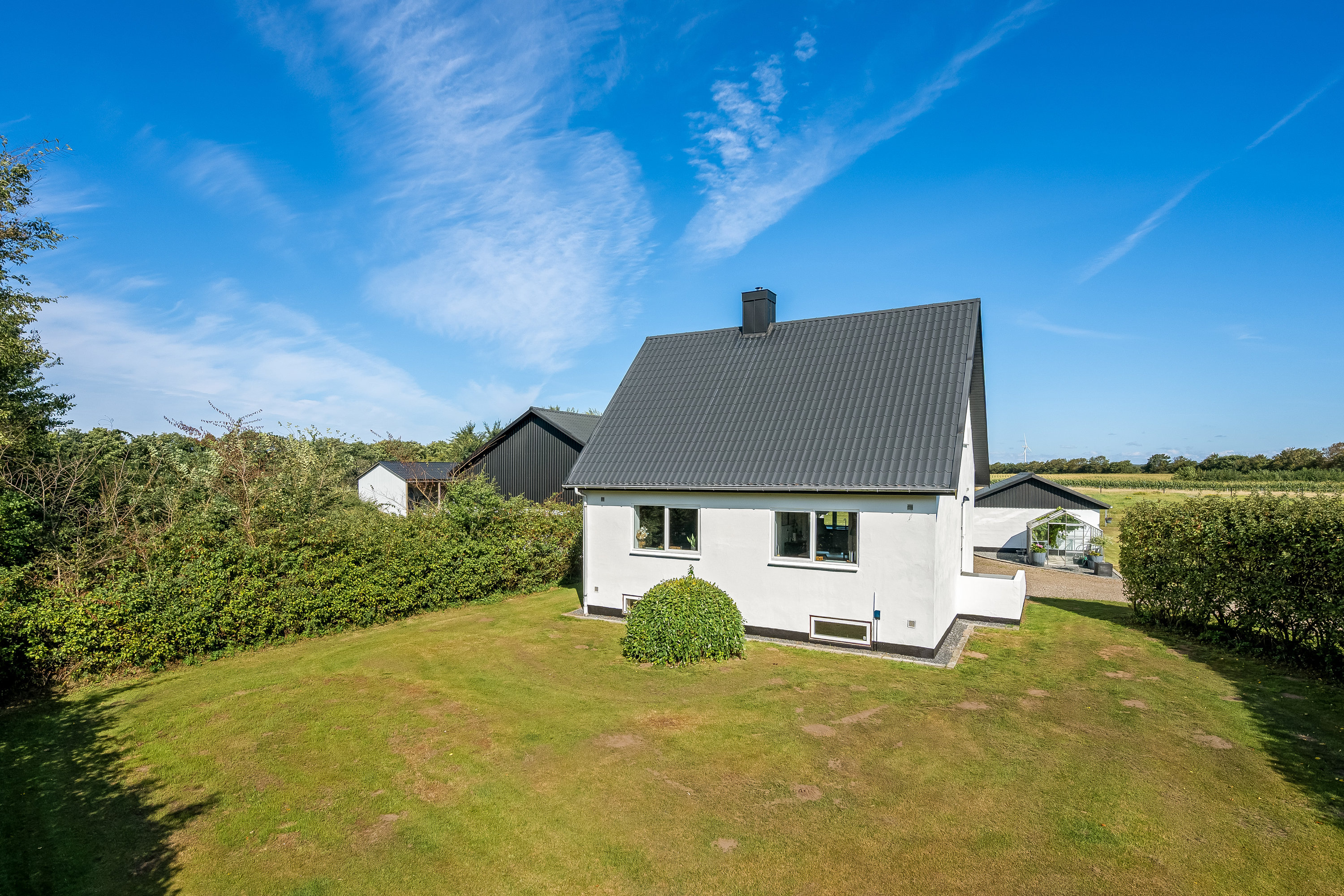 Fremhævet facade billede i fuldskærmstilstand. Billede af Søgårdsvej 18, Søgård, 6240 Løgumkloster