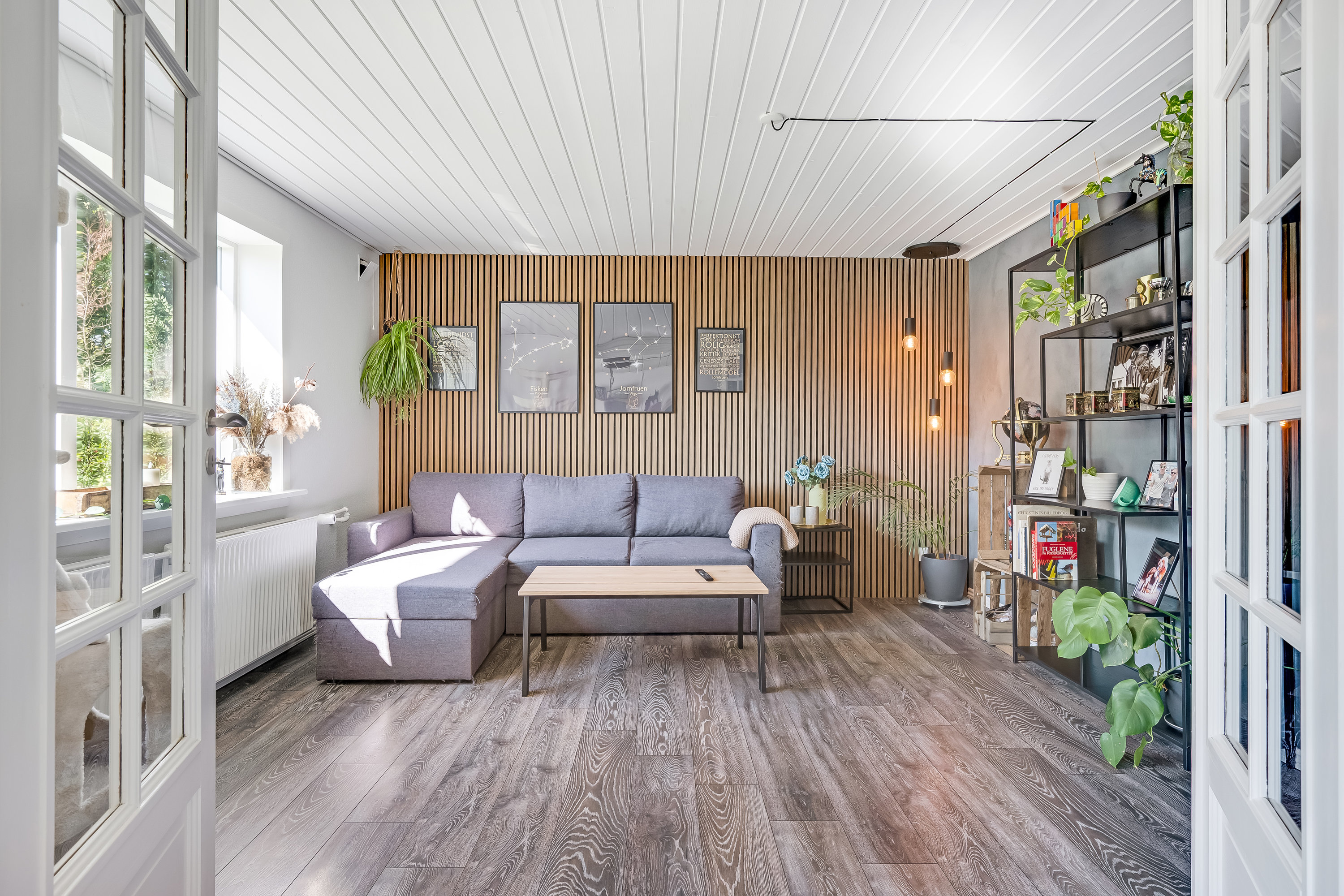 Fremhævet stue billede i fuldskærmstilstand. Billede af Søgårdsvej 18, Søgård, 6240 Løgumkloster