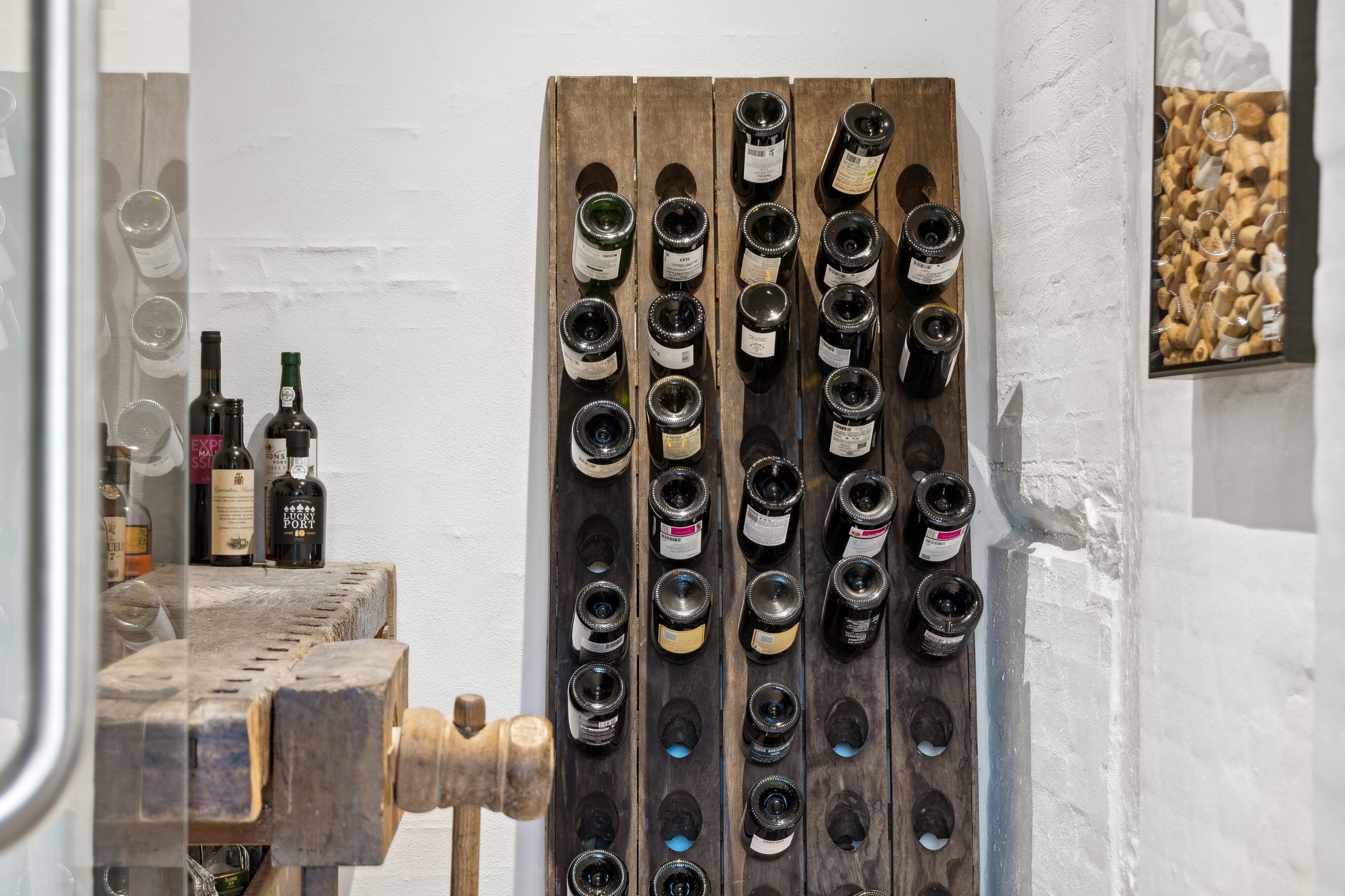 Fremhævet vinrum billede i fuldskærmstilstand. Billede af Skovballevej 94, Tåsinge, 5700 Svendborg