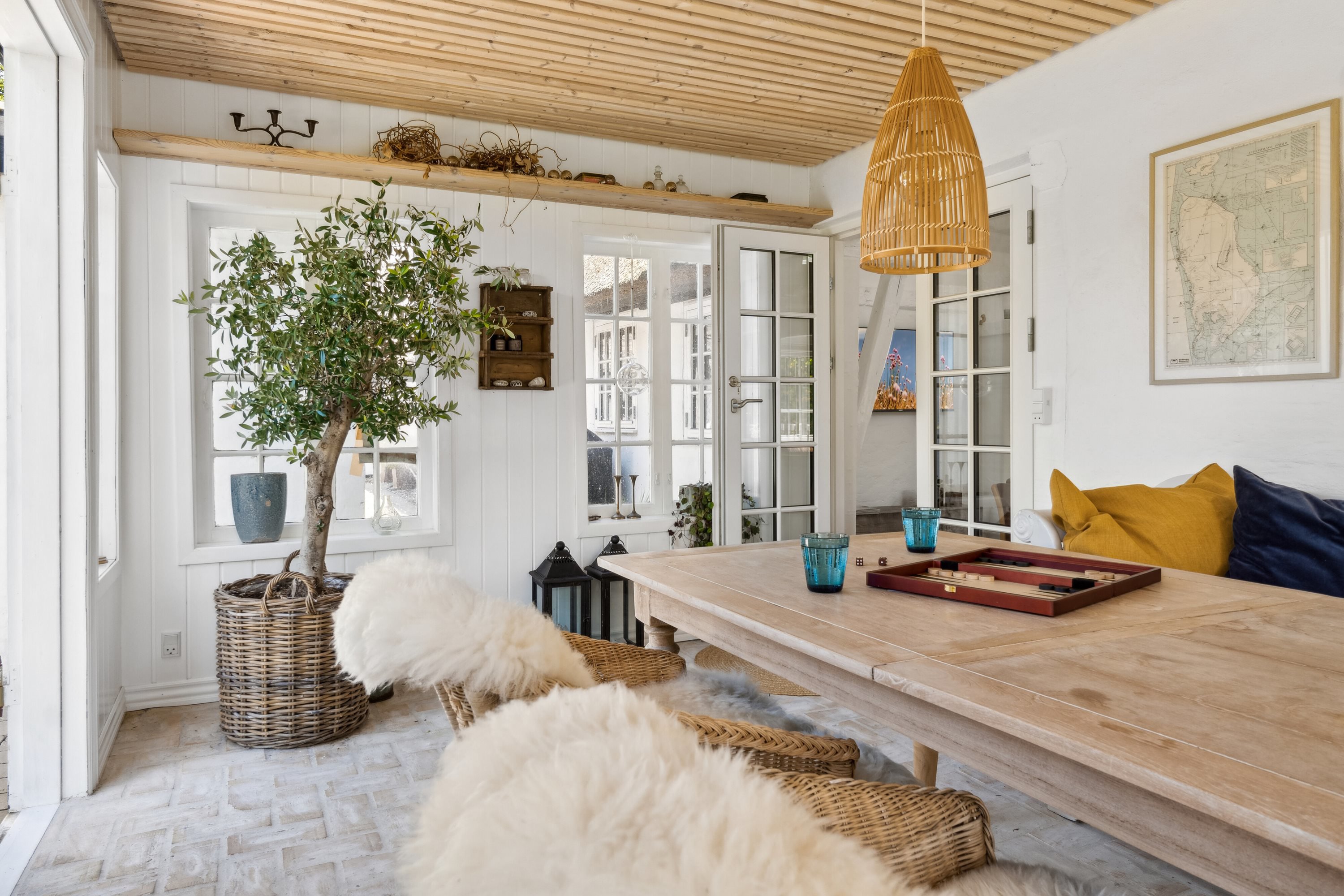 Fremhævet udestue billede i fuldskærmstilstand. Billede af Skovballevej 94, Tåsinge, 5700 Svendborg