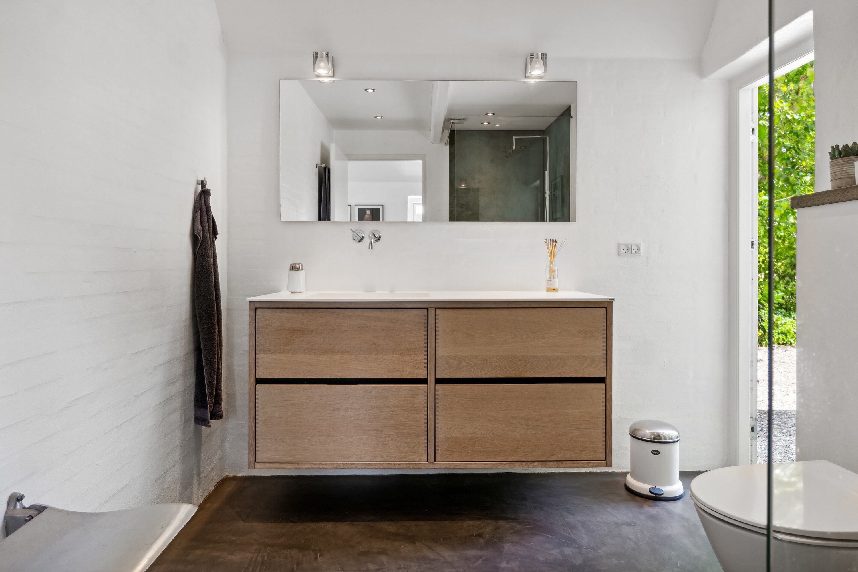 Fremhævet badeværelse billede i fuldskærmstilstand. Billede af Skovballevej 94, Tåsinge, 5700 Svendborg