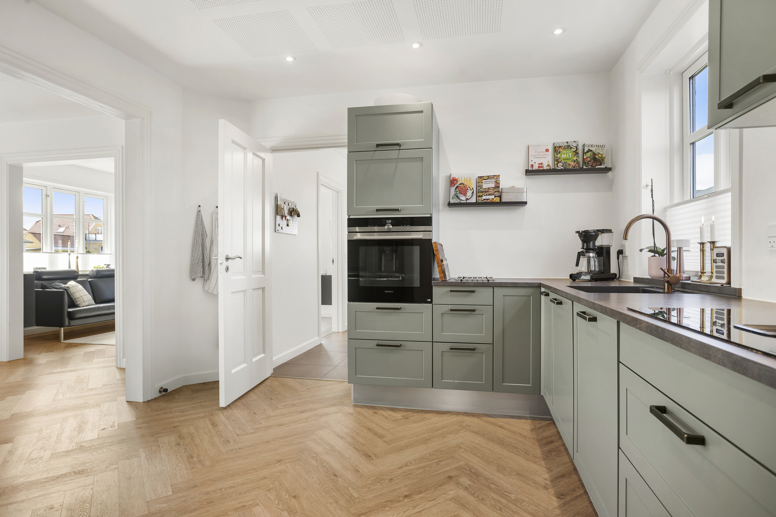 Fremhævet køkken billede i fuldskærmstilstand. Billede af Søndergade 39, 9300 Sæby