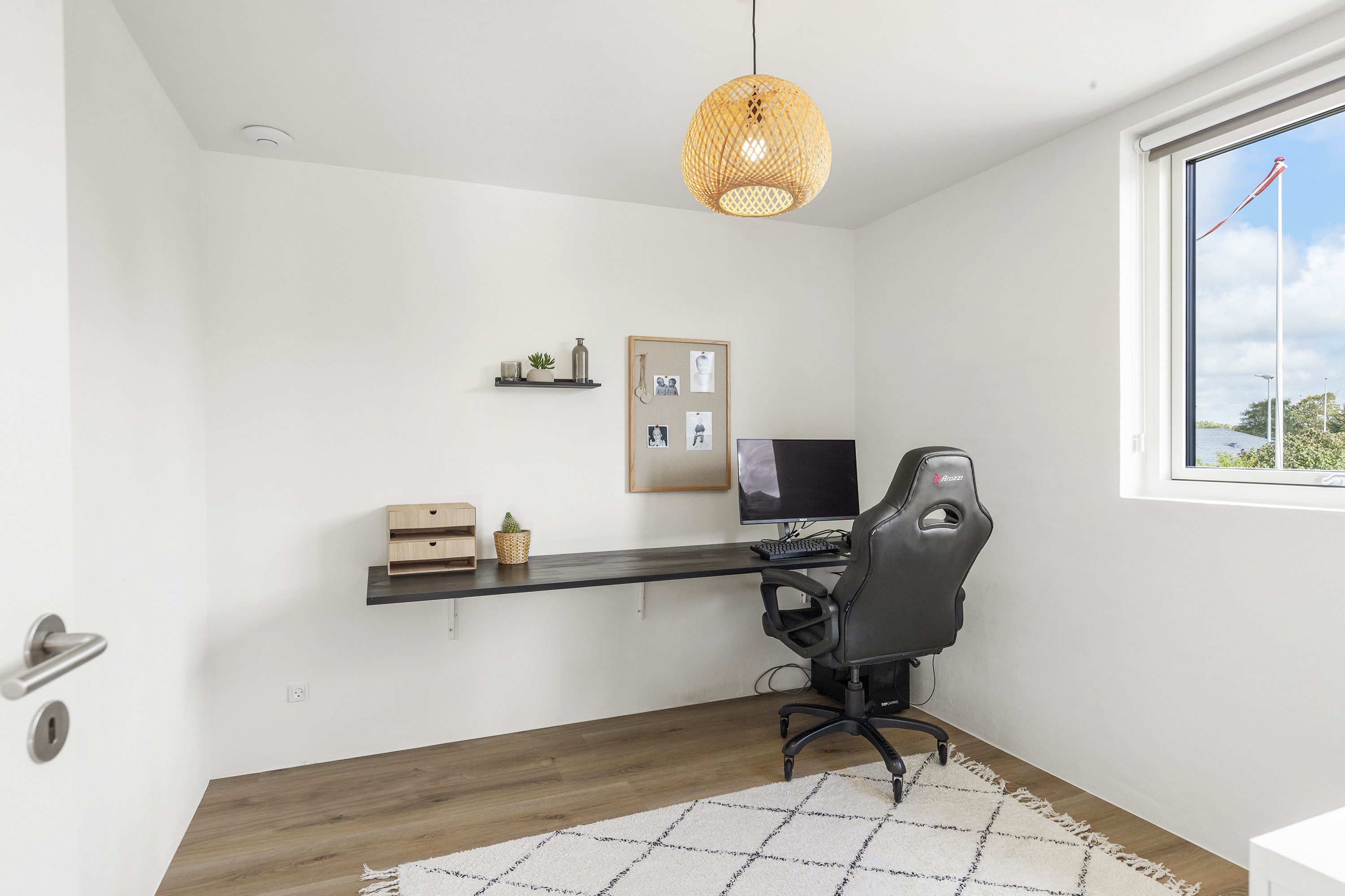 Fremhævet værelse billede i fuldskærmstilstand. Billede af Dr. Louises Vej 6, 9600 Aars