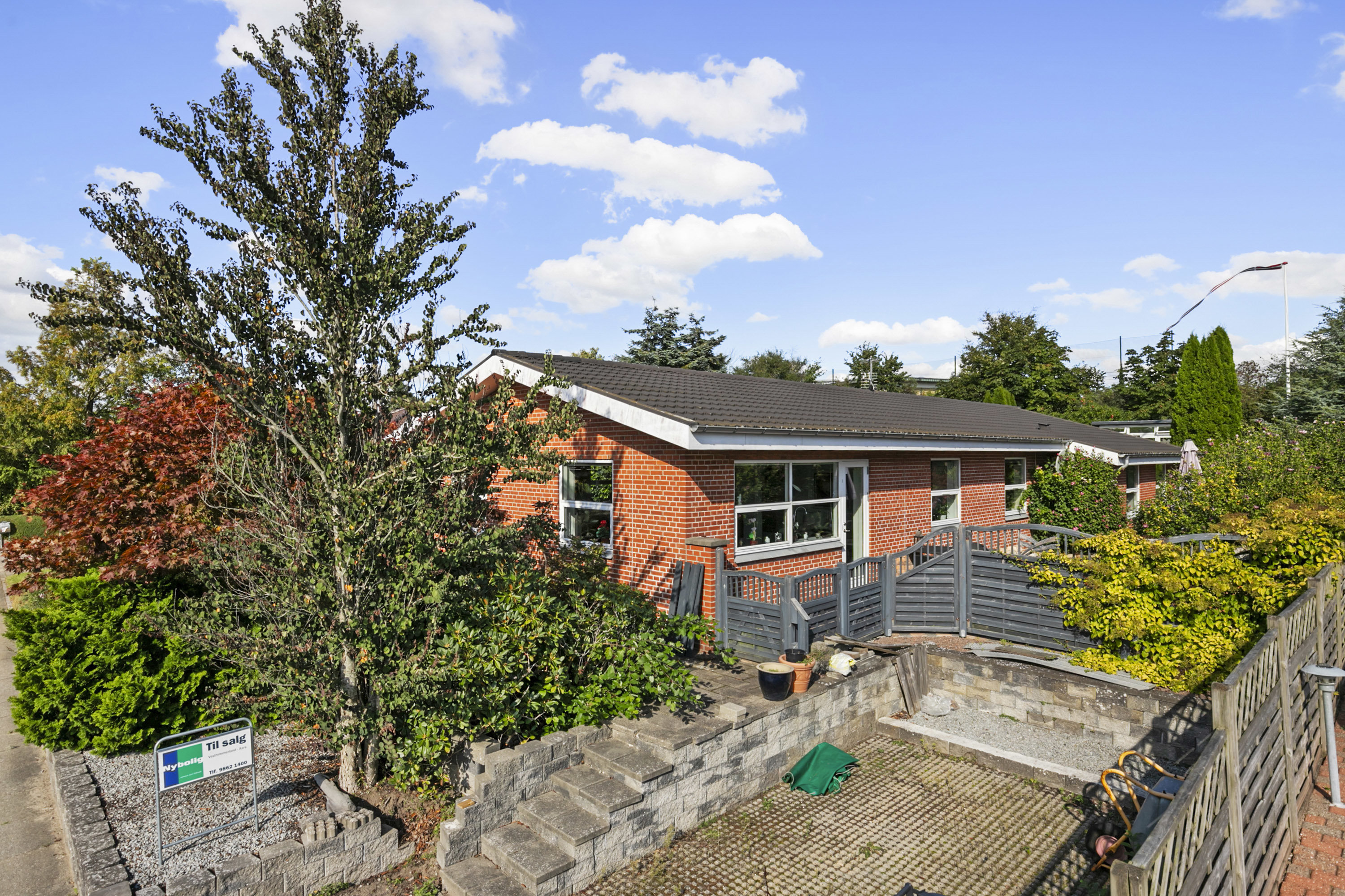 Miniaturebillede 1: ejendommen. Billede af Park Alle 19, 9600 Aars