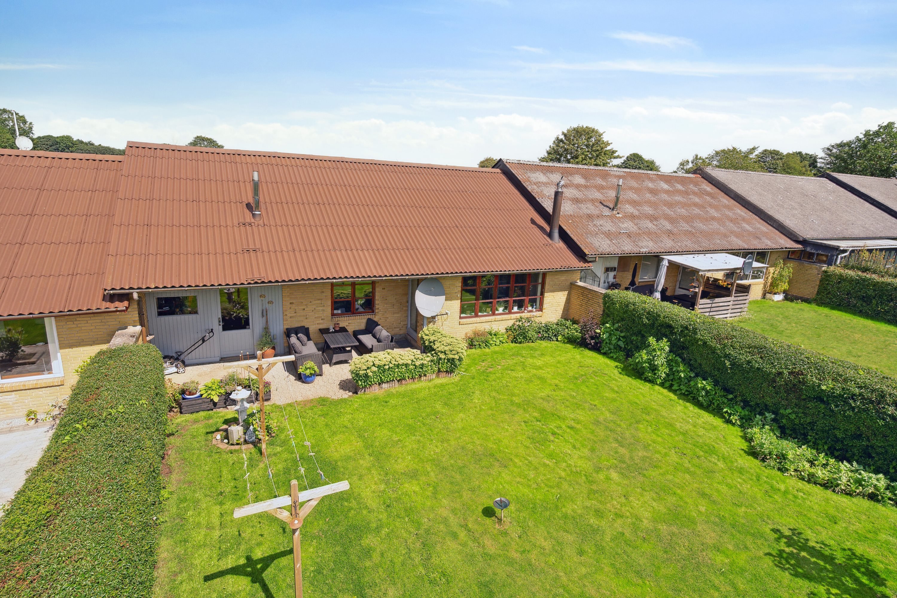 Miniaturebillede 1: facade. Billede af Nørrevænget 7, Fjelstervang, 6933 Kibæk