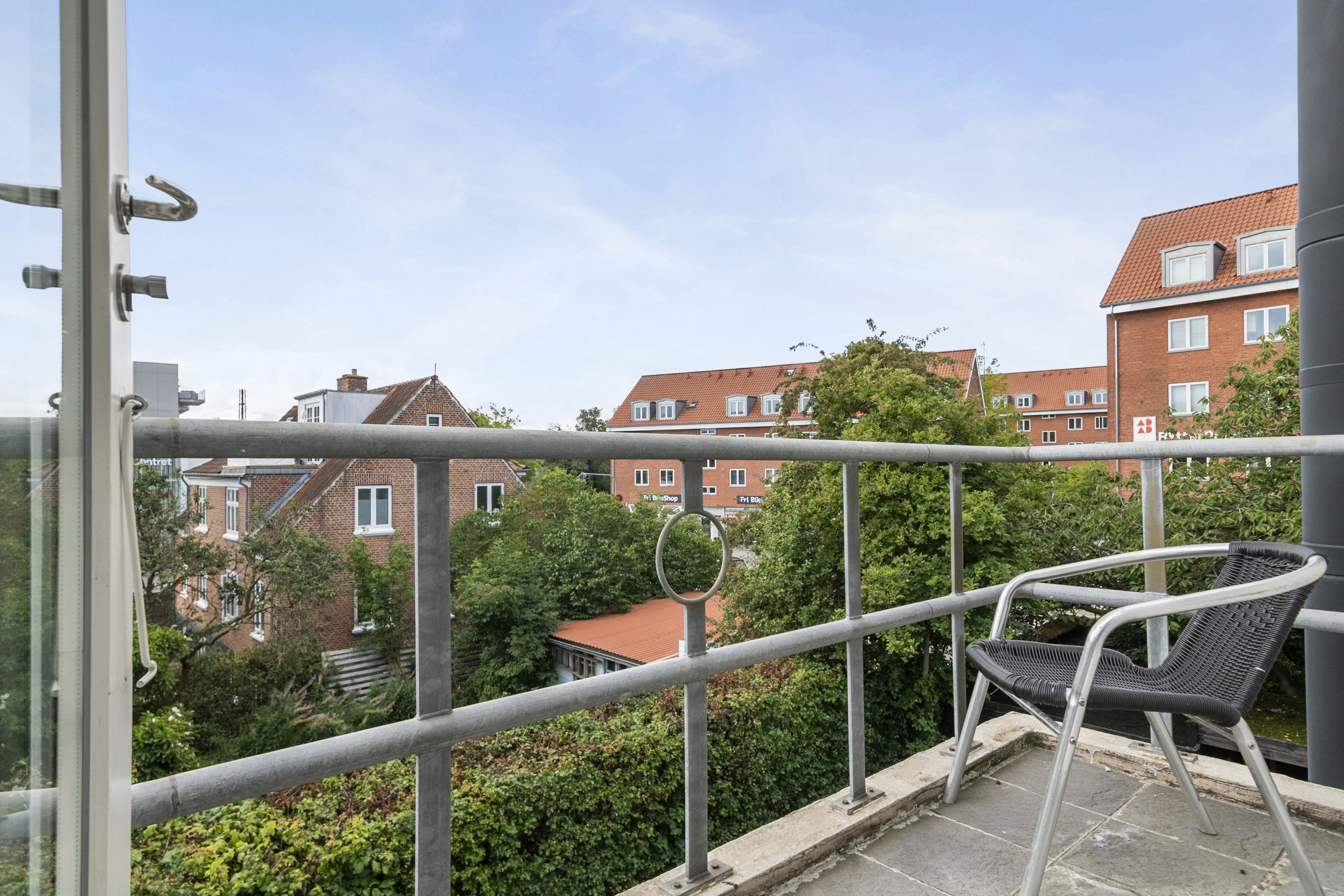 Fremhævet ejendommen billede i fuldskærmstilstand. Billede af Aldersrovej 32, 1., Trøjborg , 8200 Aarhus N