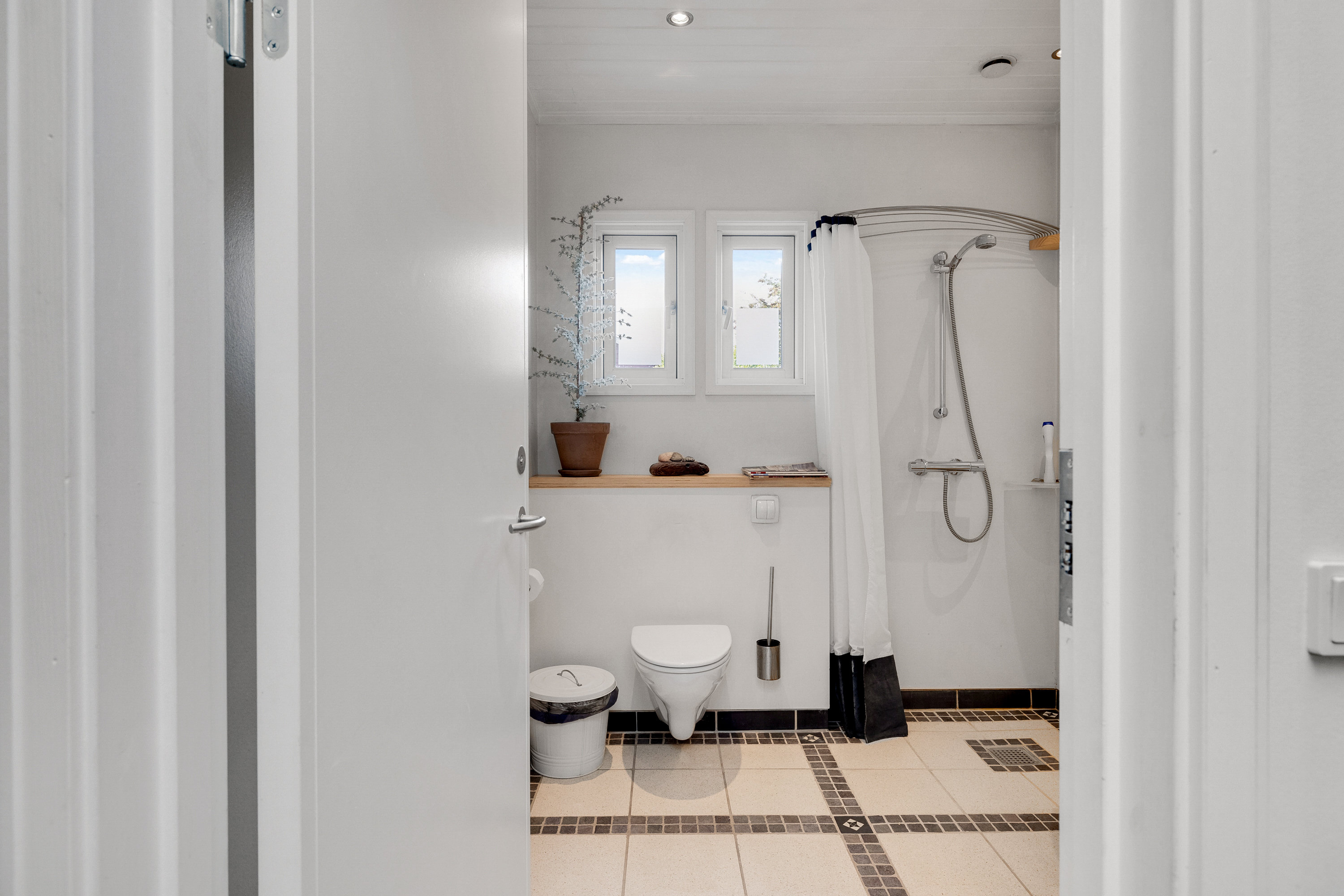 Fremhævet  billede i fuldskærmstilstand. Billede af Årsdalevej 1, 8210 Aarhus V