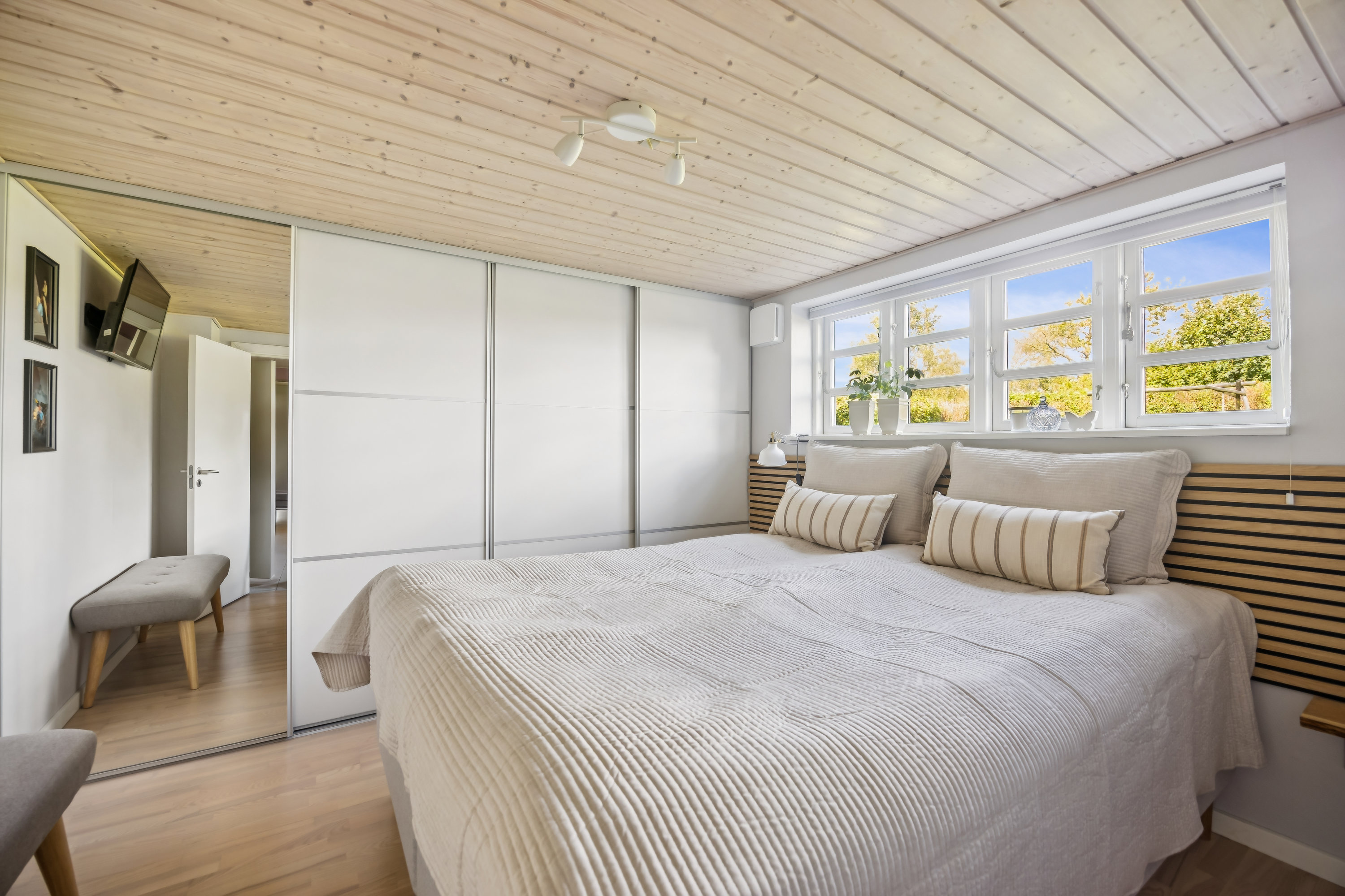 Fremhævet værelse billede i fuldskærmstilstand. Billede af Blåkildevej 25, 9510 Arden