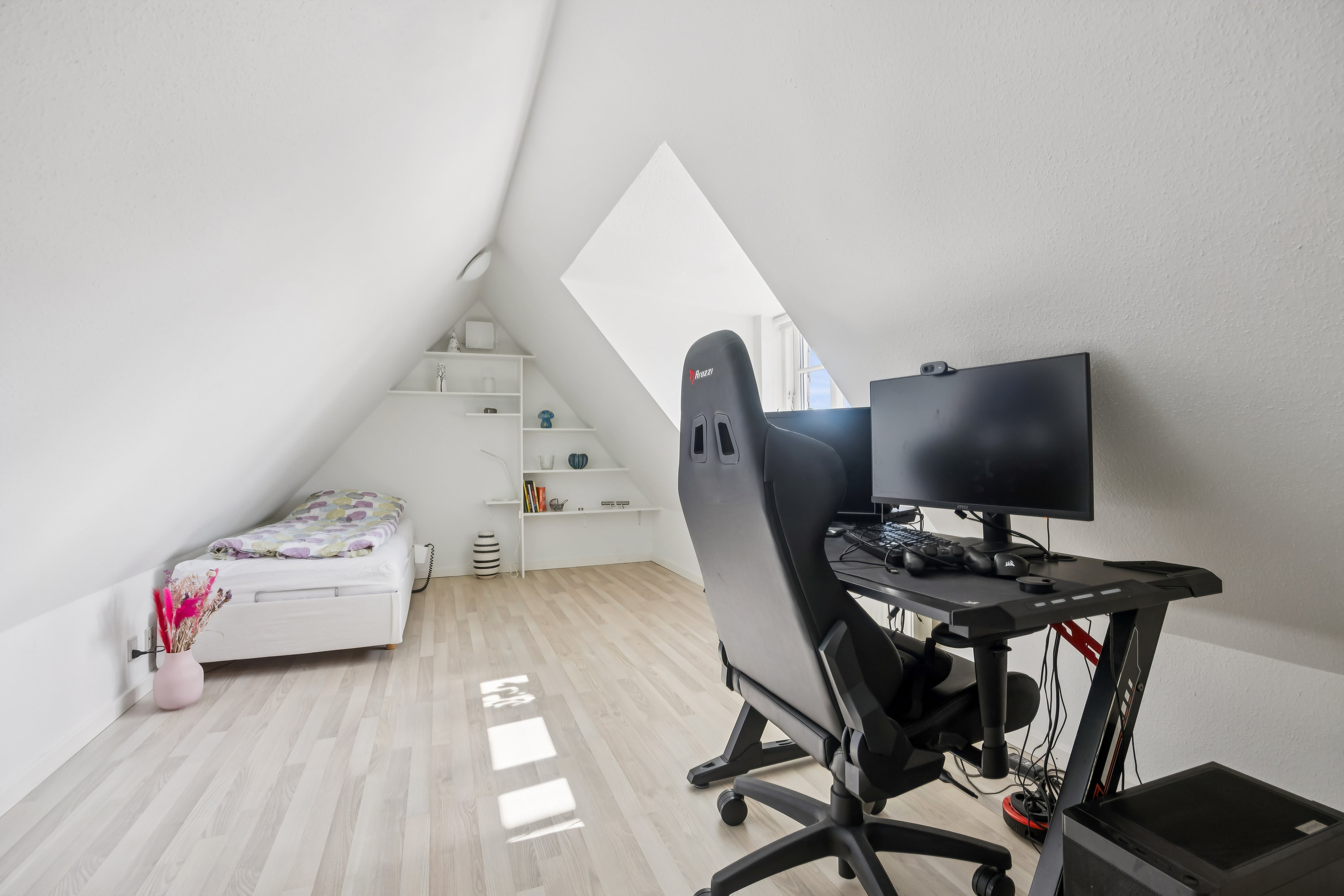 Fremhævet værelse billede i fuldskærmstilstand. Billede af Blåkildevej 25, 9510 Arden