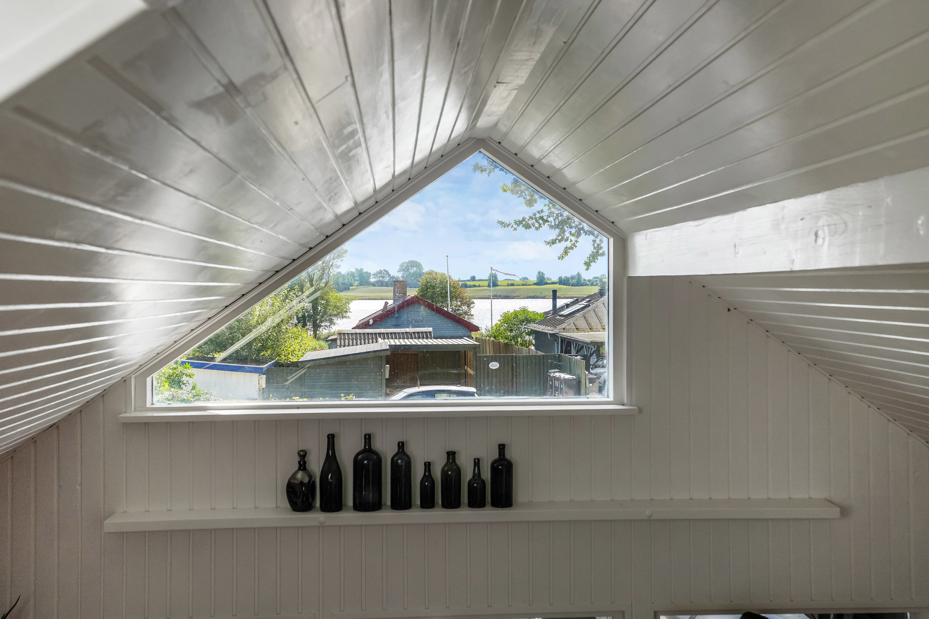 Fremhævet andet billede i fuldskærmstilstand. Billede af Ø.Strandløkkevej 3, 5300 Kerteminde