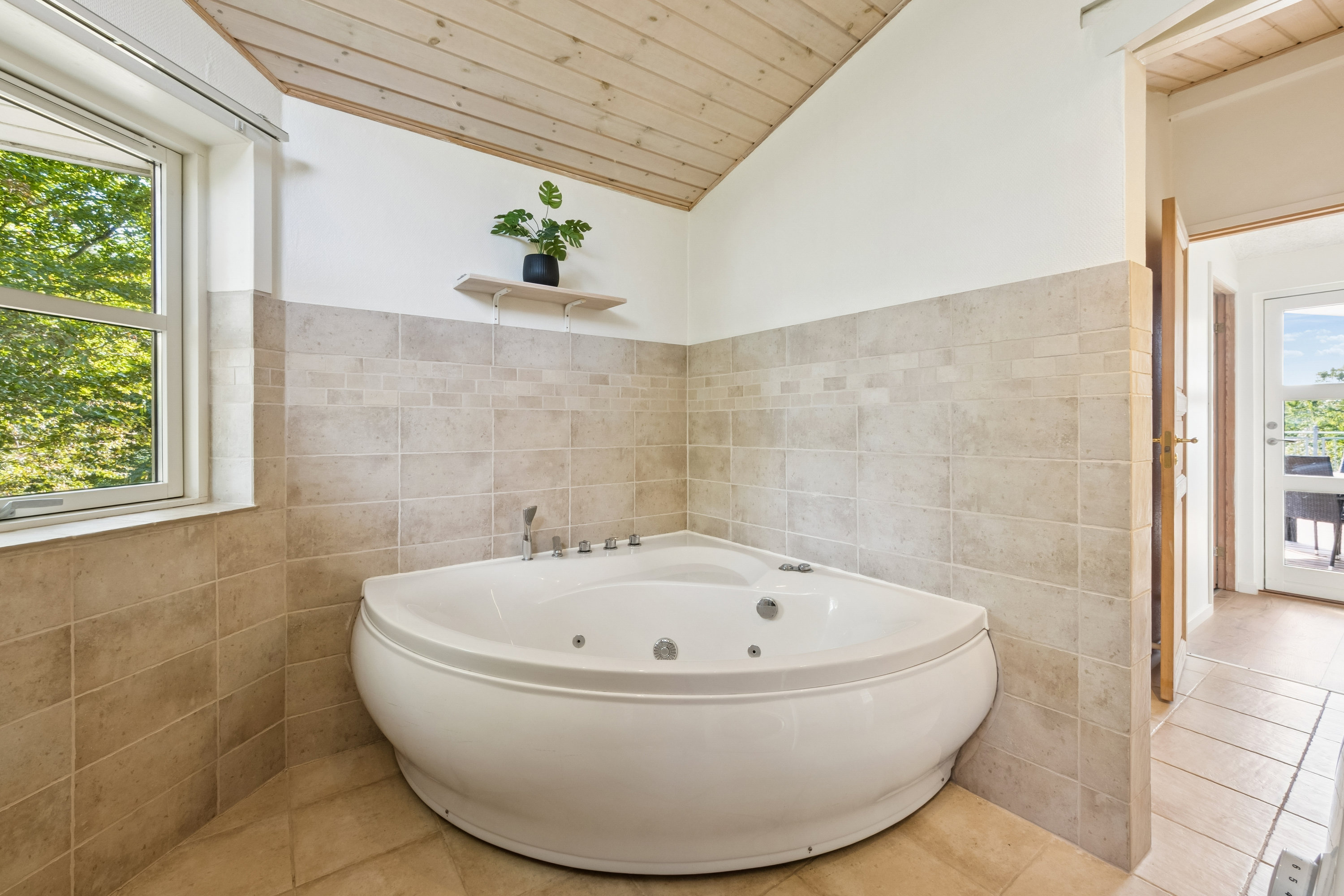 Fremhævet badeværelse billede i fuldskærmstilstand. Billede af Normannsvej 17, Ø Hærup, 7860 Spøttrup