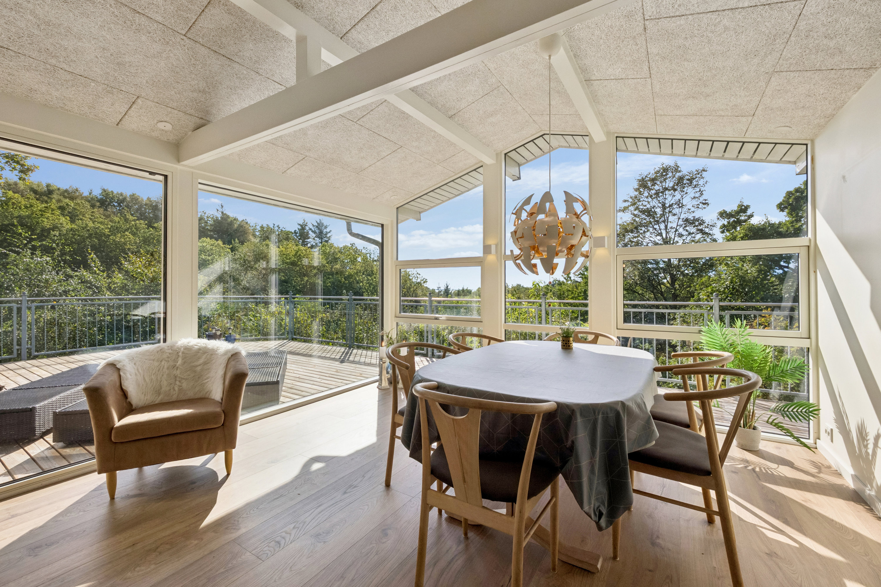 Fremhævet udestue billede i fuldskærmstilstand. Billede af Normannsvej 17, Ø Hærup, 7860 Spøttrup