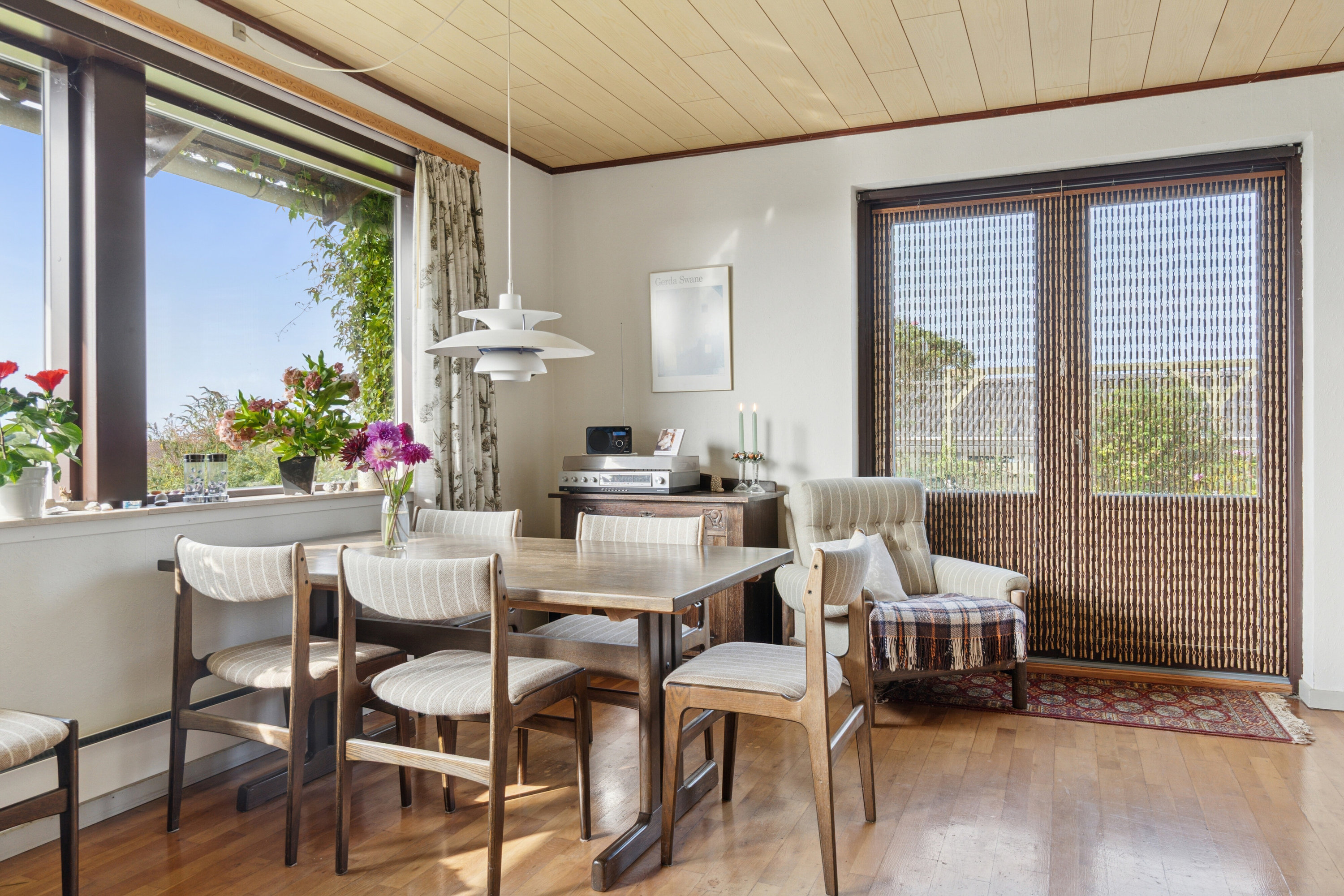 Miniaturebillede 2: spisestue. Billede af Bakkedraget 14, Drøsselbjerg Strand, 4200 Slagelse