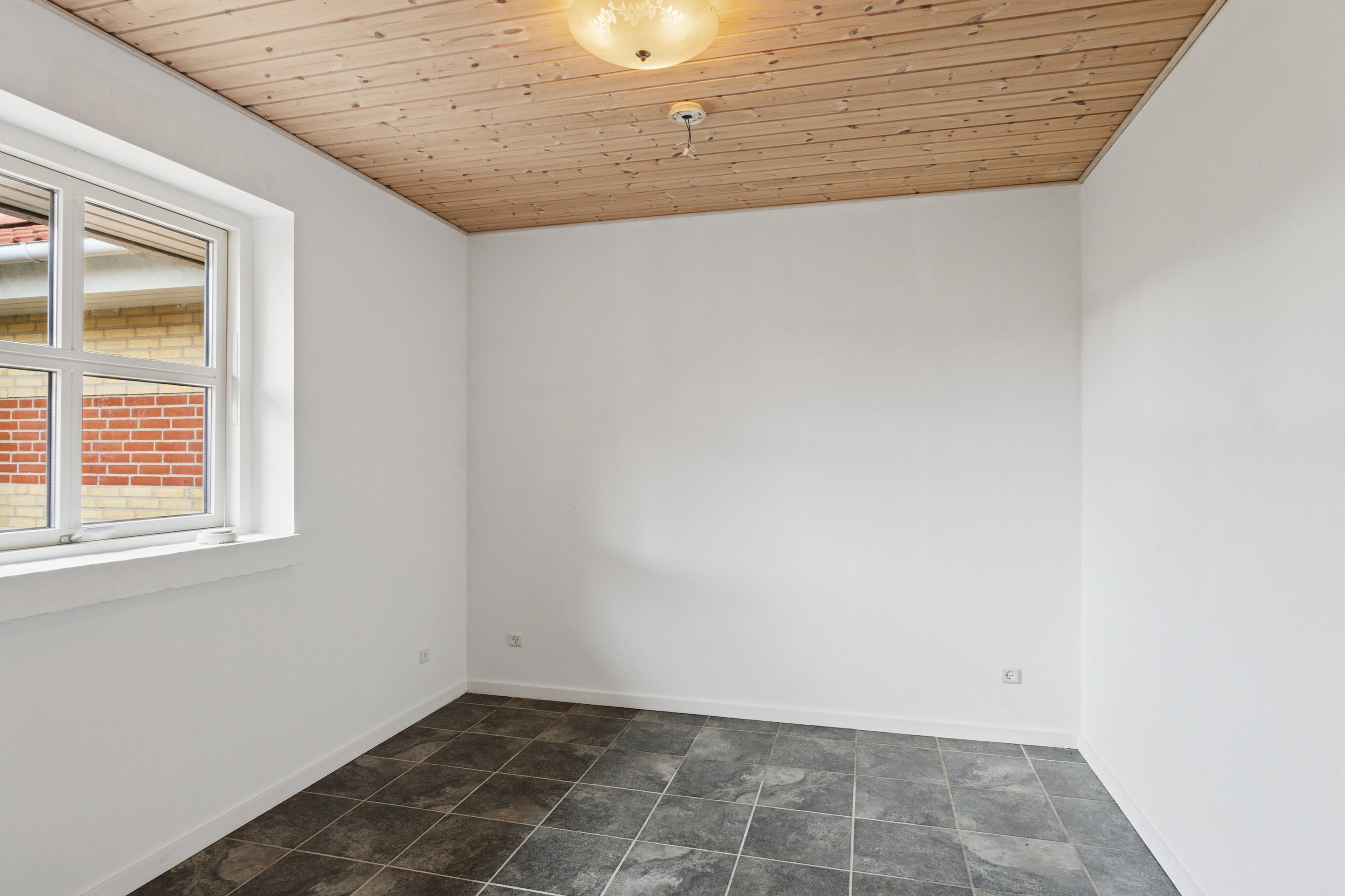 Fremhævet værelse billede i fuldskærmstilstand. Billede af Kastrupparken 7, 4760 Vordingborg