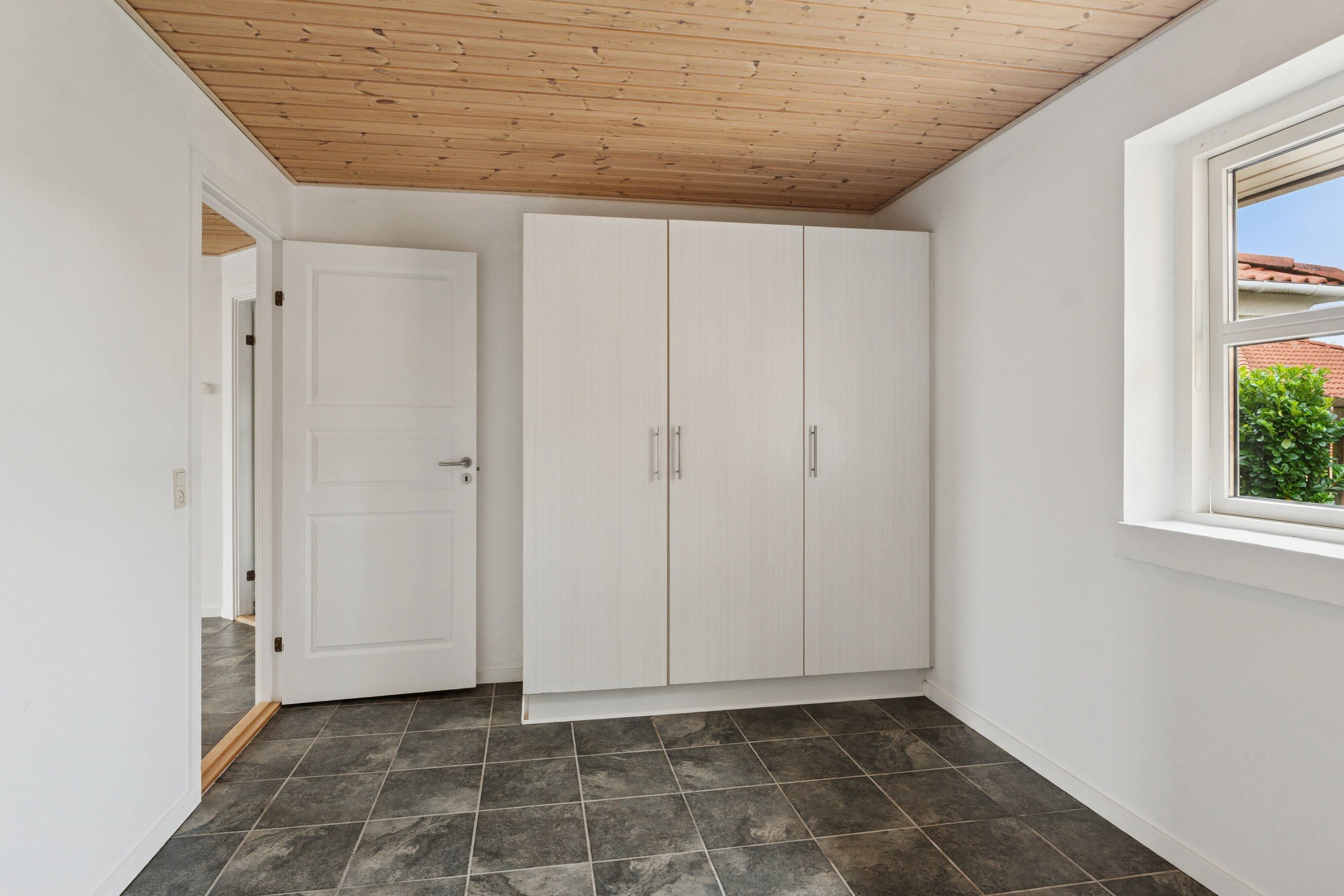 Fremhævet værelse billede i fuldskærmstilstand. Billede af Kastrupparken 7, 4760 Vordingborg