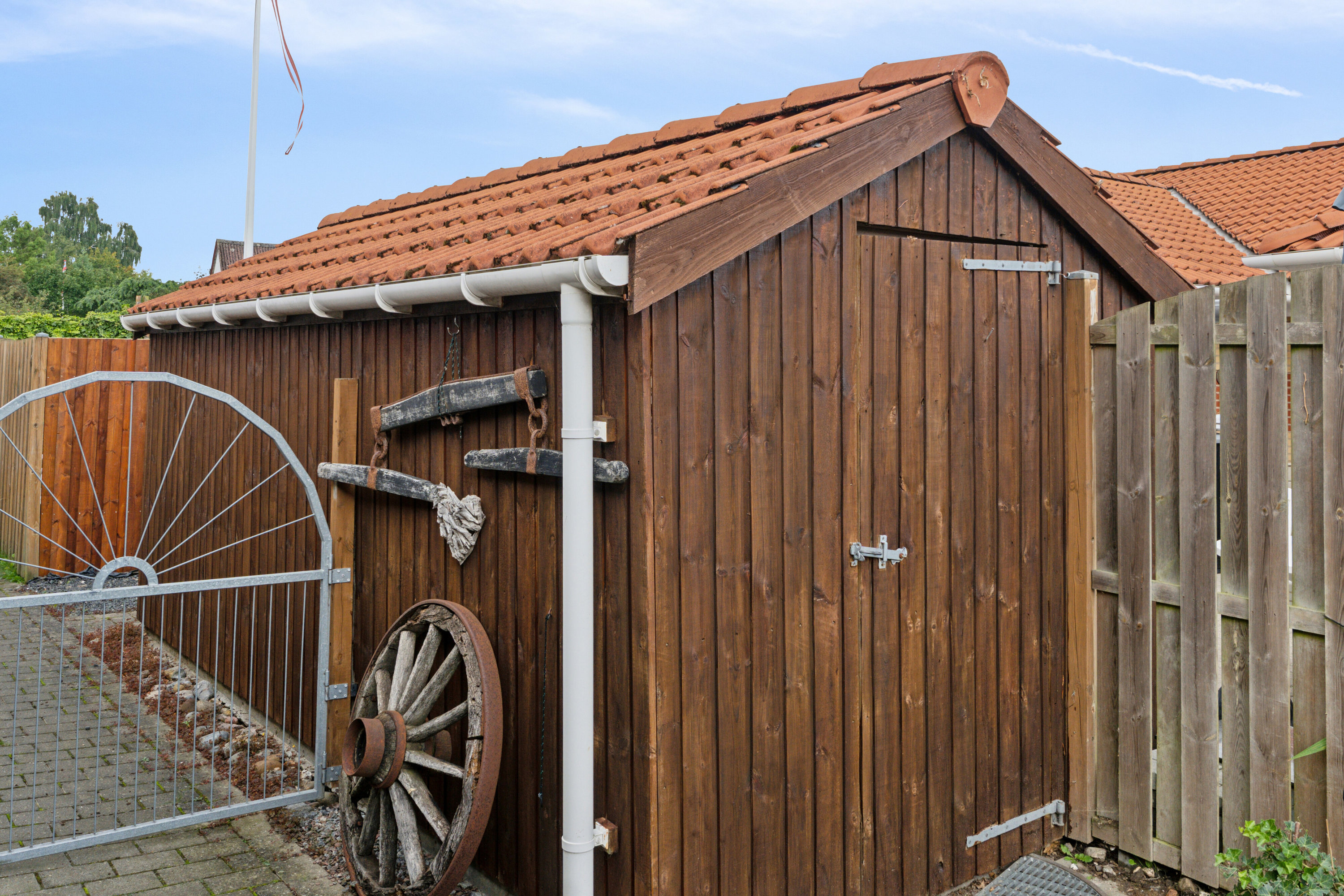 Fremhævet set fra haven billede i fuldskærmstilstand. Billede af Kastrupparken 7, 4760 Vordingborg