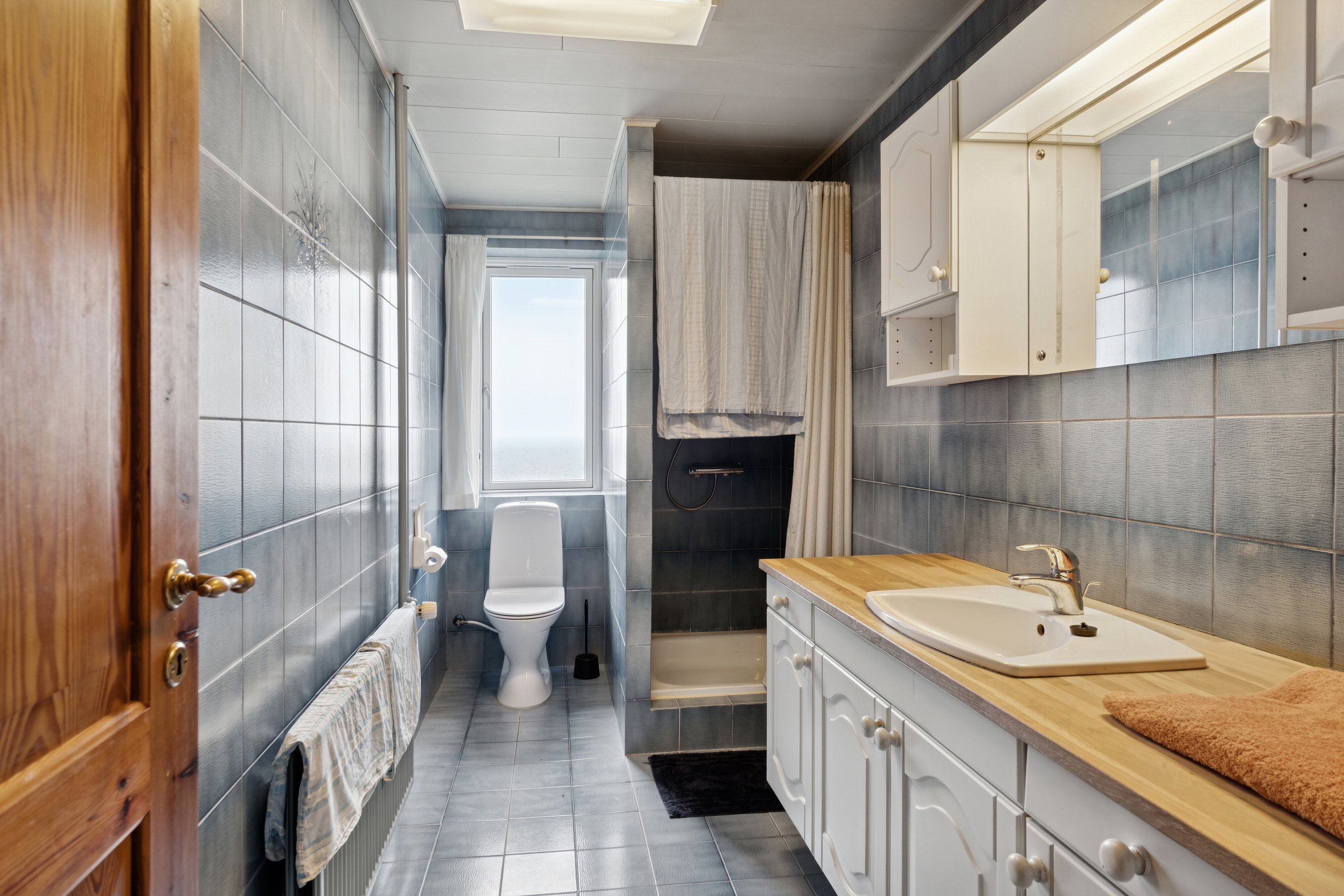 Fremhævet badeværelse billede i fuldskærmstilstand. Billede af Willemoesvej 1, Havnebyen, 4583 Sjællands Odde