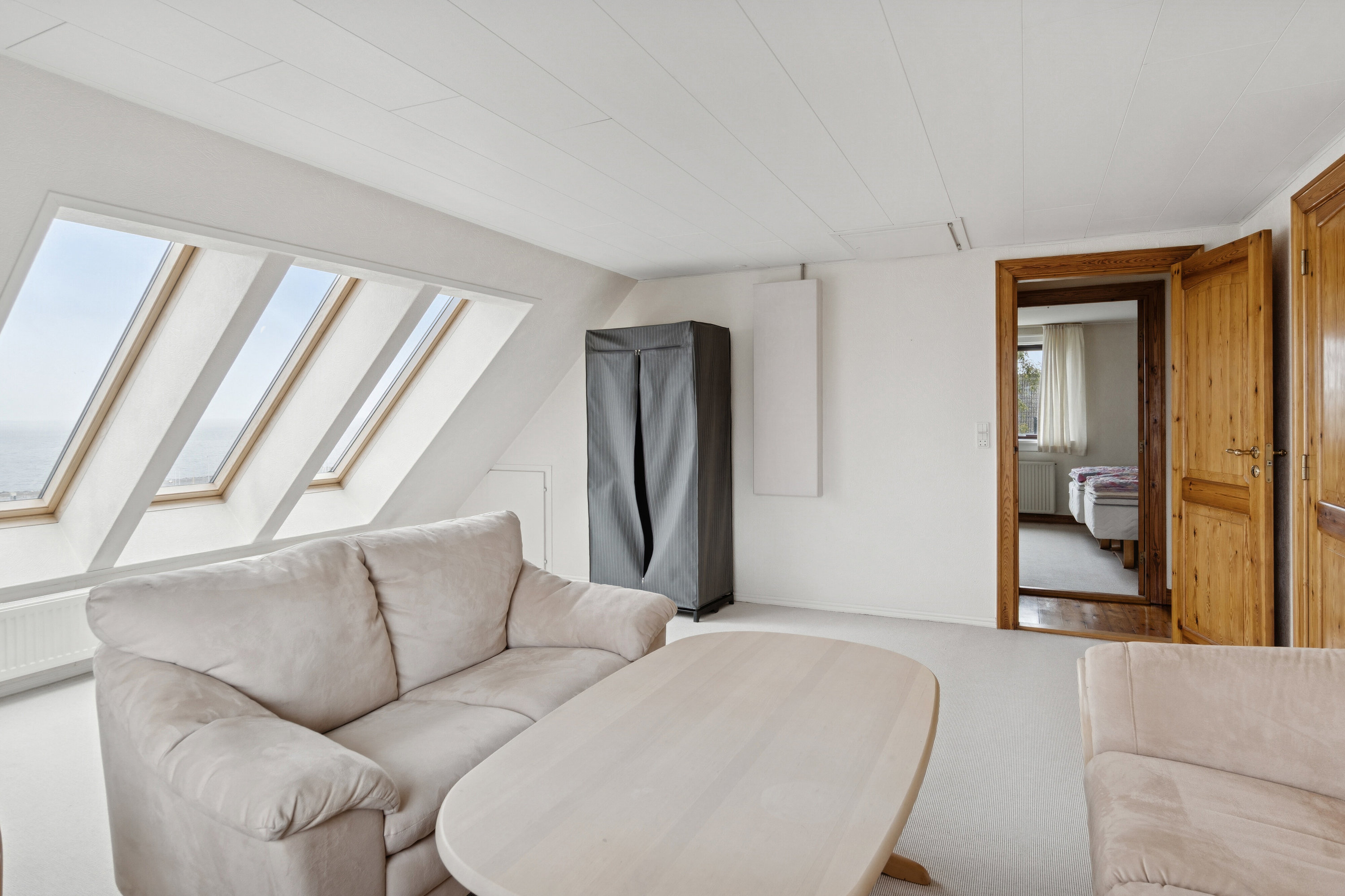 Fremhævet stue billede i fuldskærmstilstand. Billede af Willemoesvej 1, Havnebyen, 4583 Sjællands Odde