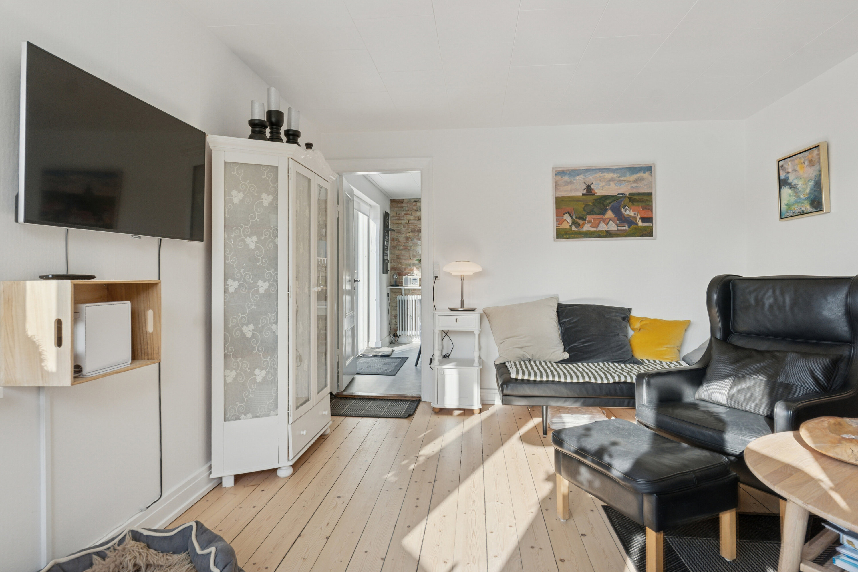 Fremhævet stue billede i fuldskærmstilstand. Billede af Strandvejen 97, Lønstrup, 9800 Hjørring