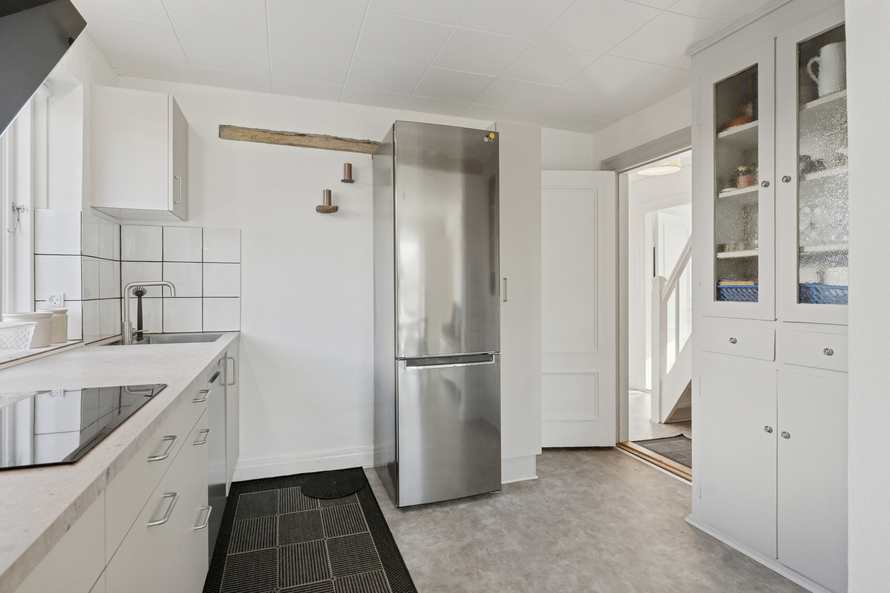 Fremhævet køkken billede i fuldskærmstilstand. Billede af Strandvejen 97, Lønstrup, 9800 Hjørring