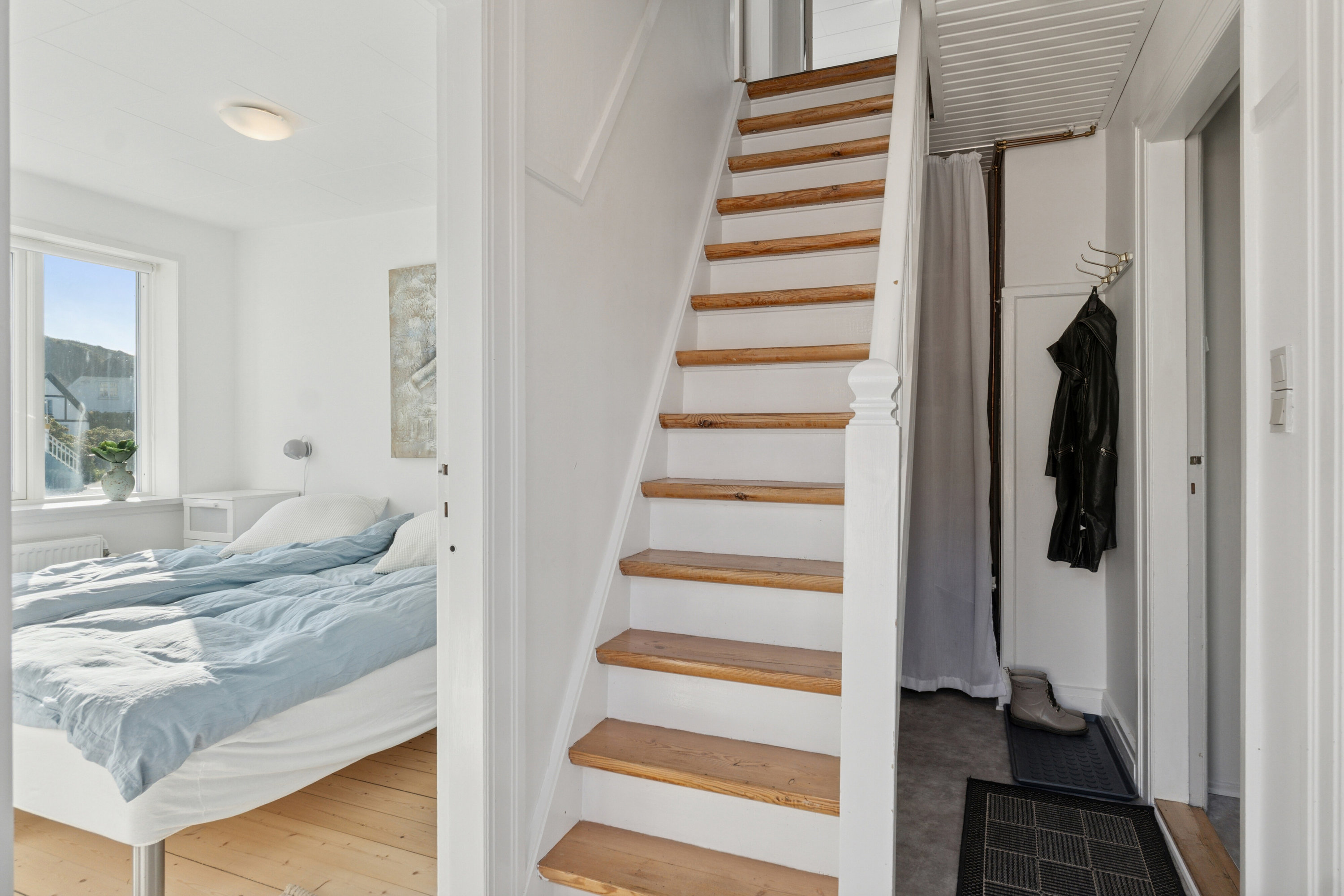 Fremhævet opgang billede i fuldskærmstilstand. Billede af Strandvejen 97, Lønstrup, 9800 Hjørring