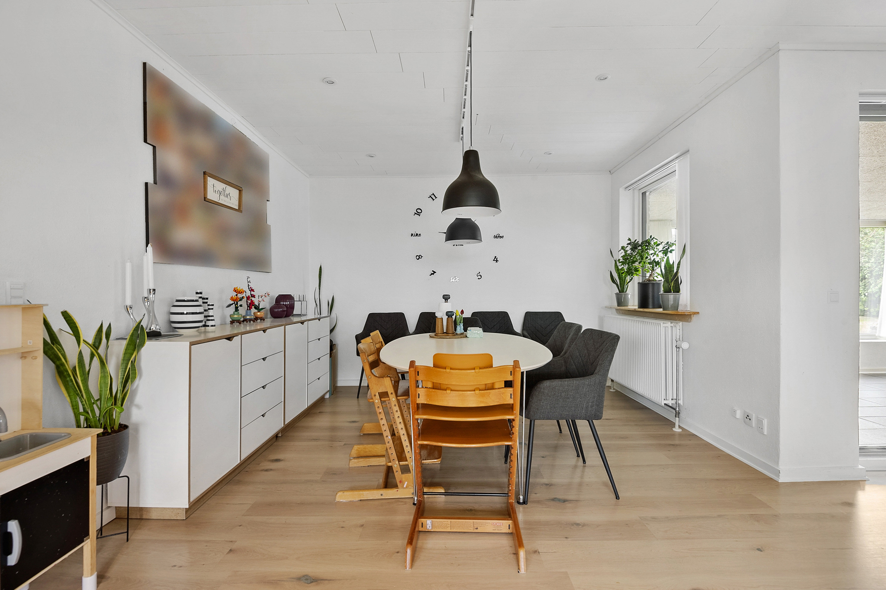 Fremhævet spisestue billede i fuldskærmstilstand. Billede af Hebovej 11, 6851 Janderup Vestj