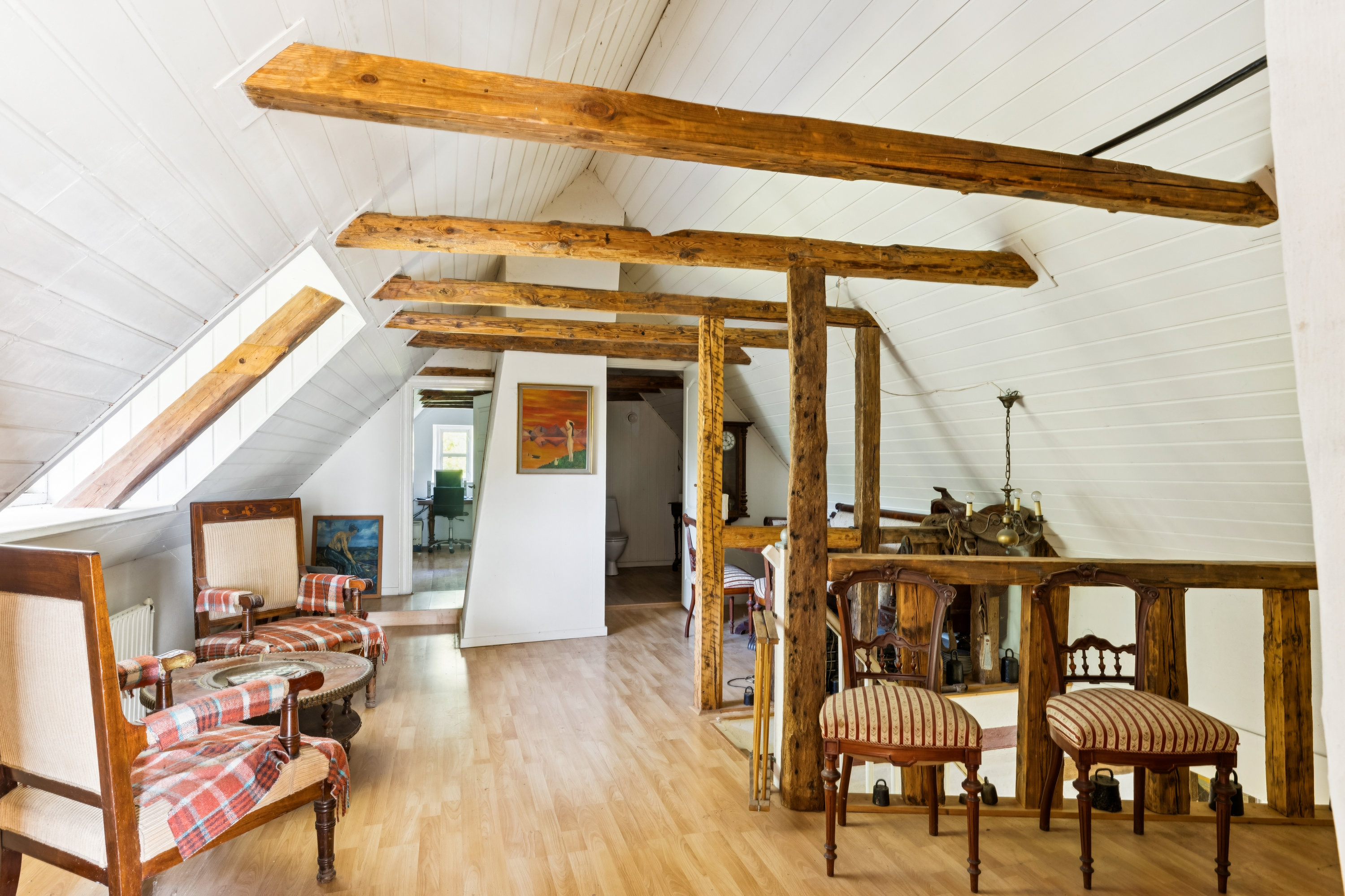 Fremhævet stue billede i fuldskærmstilstand. Billede af Tronkærvej 50, 8530 Hjortshøj