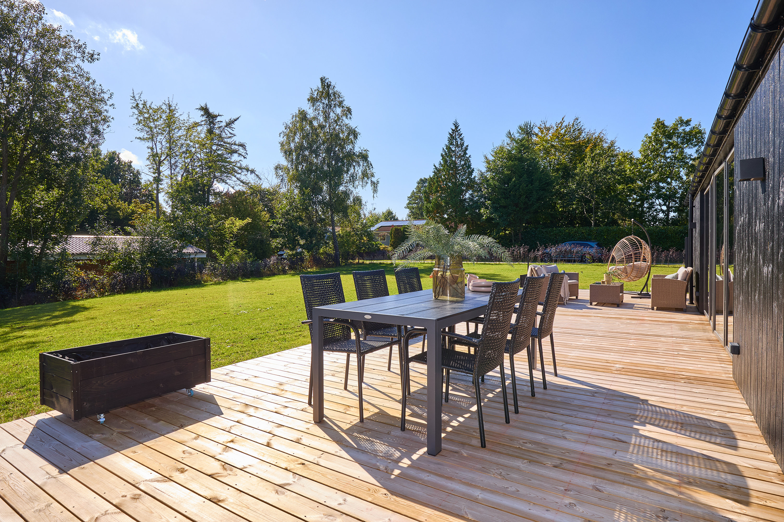 Fremhævet terrasse billede i fuldskærmstilstand. Billede af Kishøjen 11, Bakkebjerg, 3230 Græsted