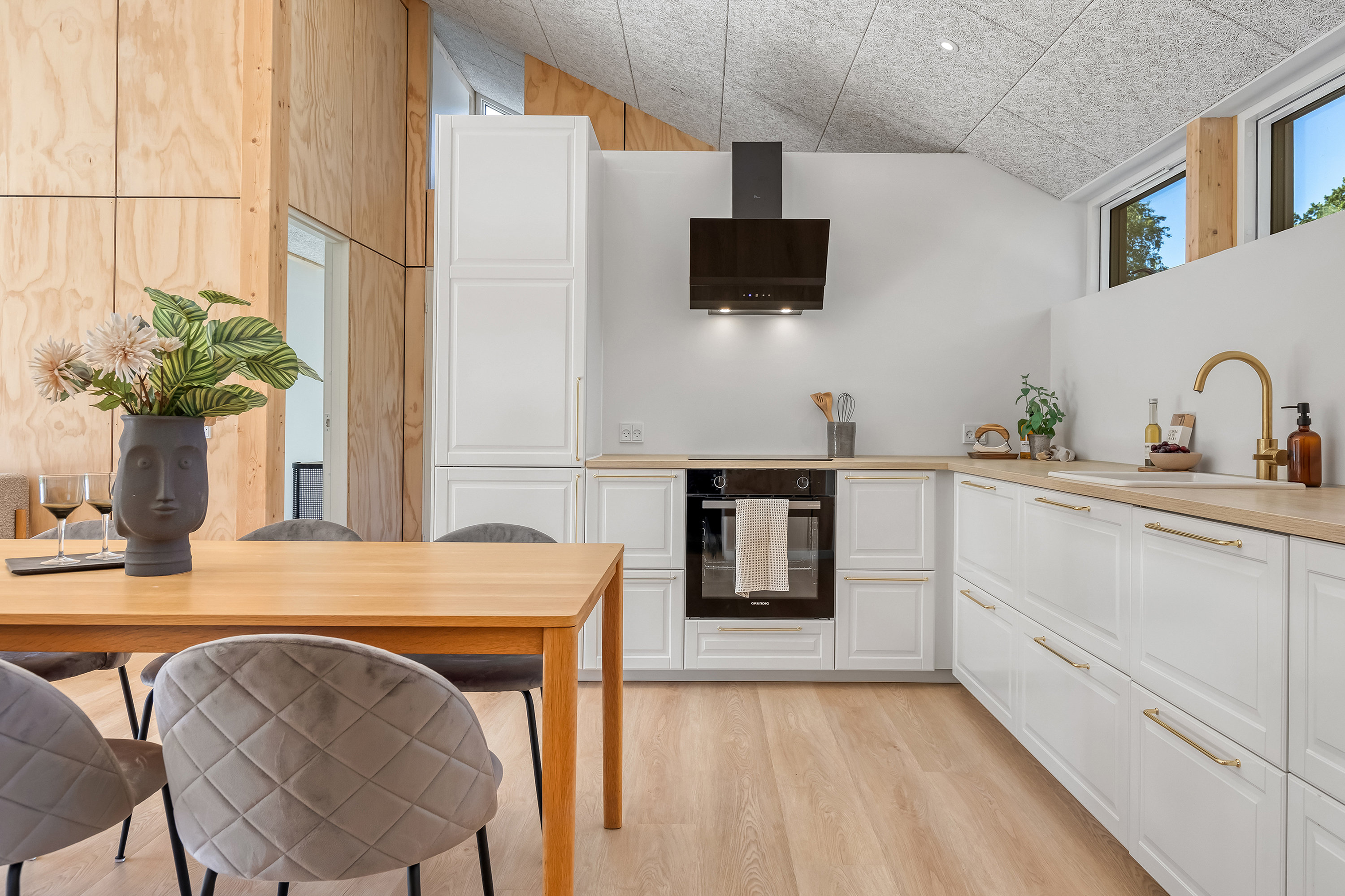 Fremhævet køkken billede i fuldskærmstilstand. Billede af Kishøjen 11, Bakkebjerg, 3230 Græsted