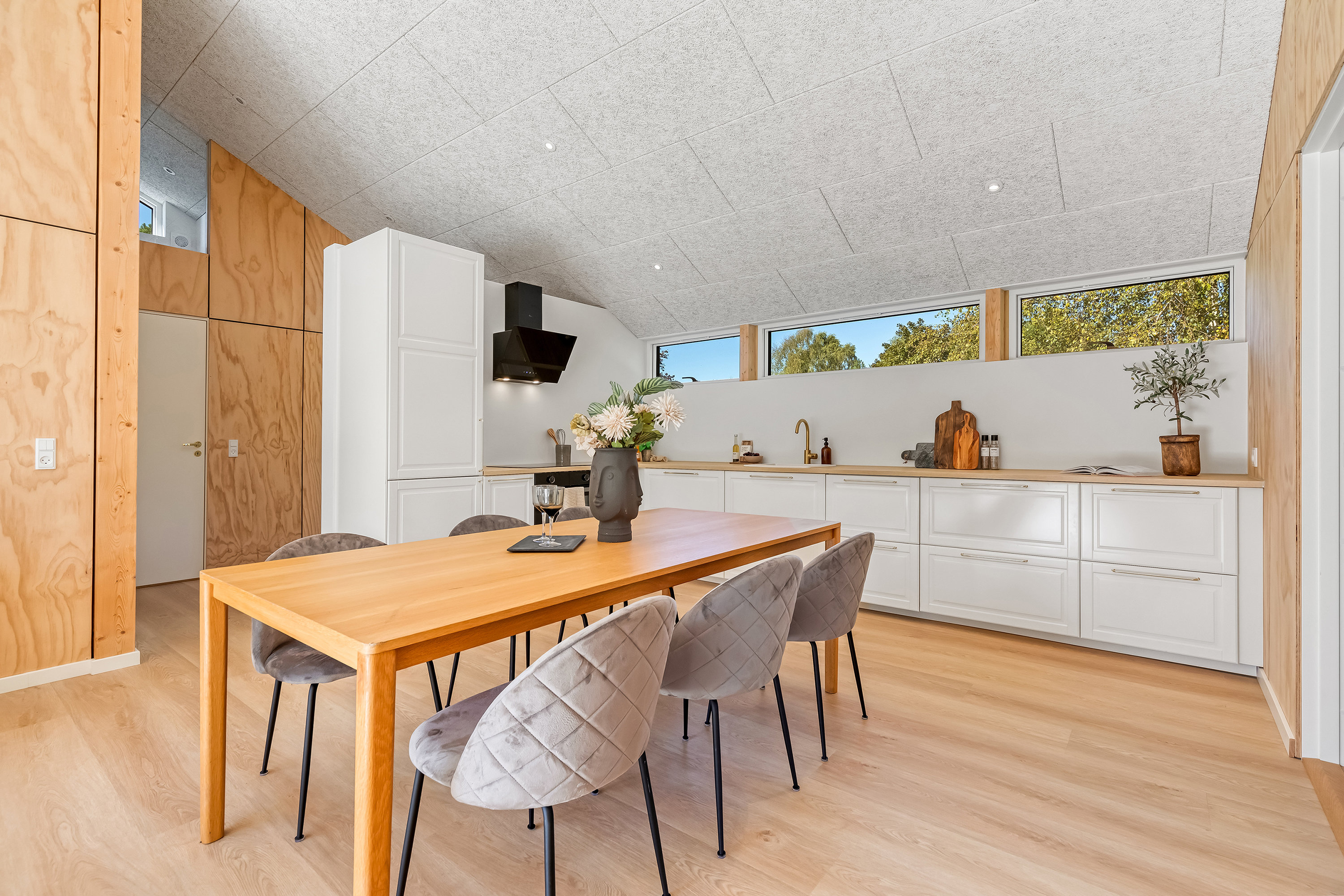 Fremhævet køkken billede i fuldskærmstilstand. Billede af Kishøjen 11, Bakkebjerg, 3230 Græsted