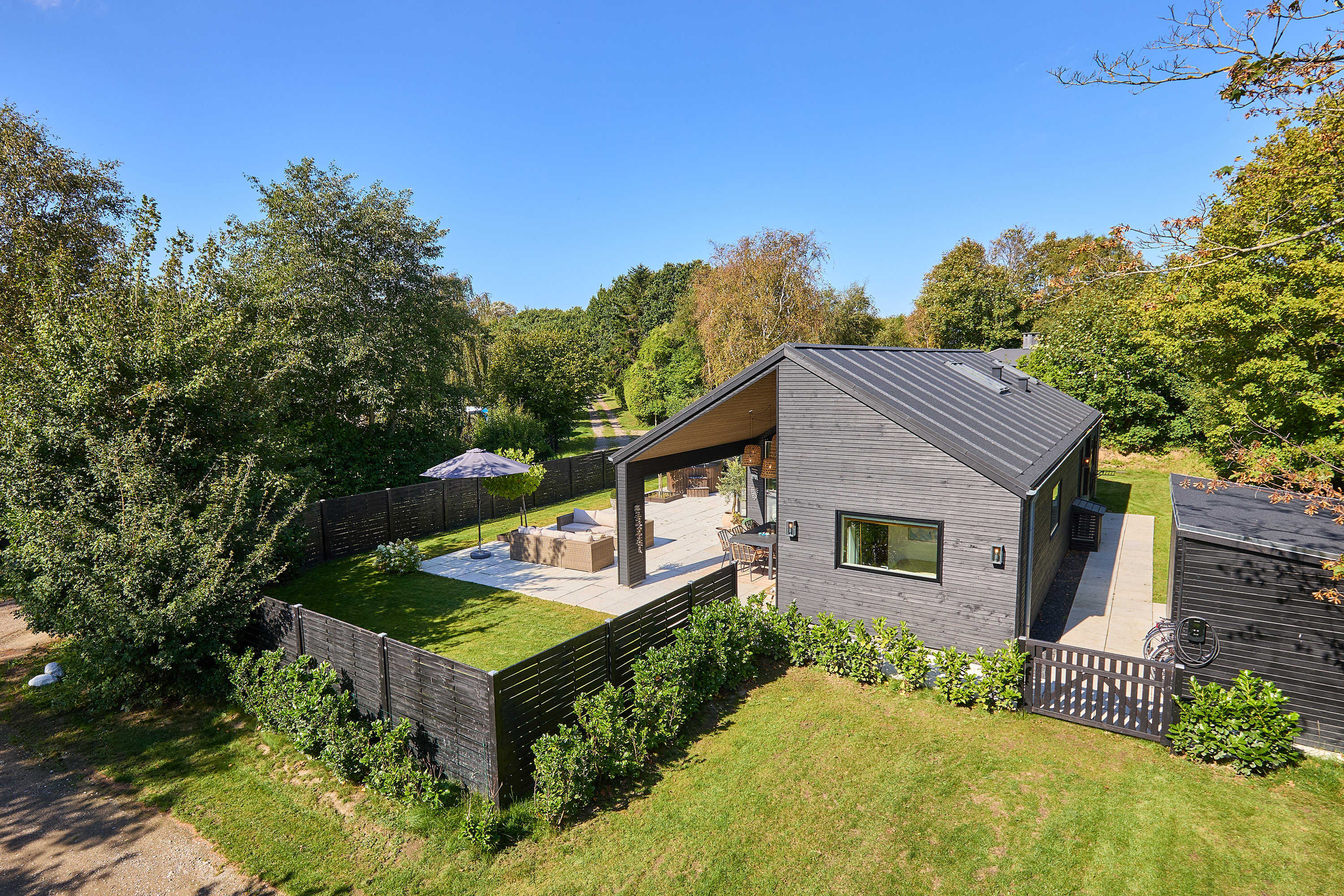 Miniaturebillede 2: ejendommen. Billede af Åvej 6, Rågeleje, 3210 Vejby