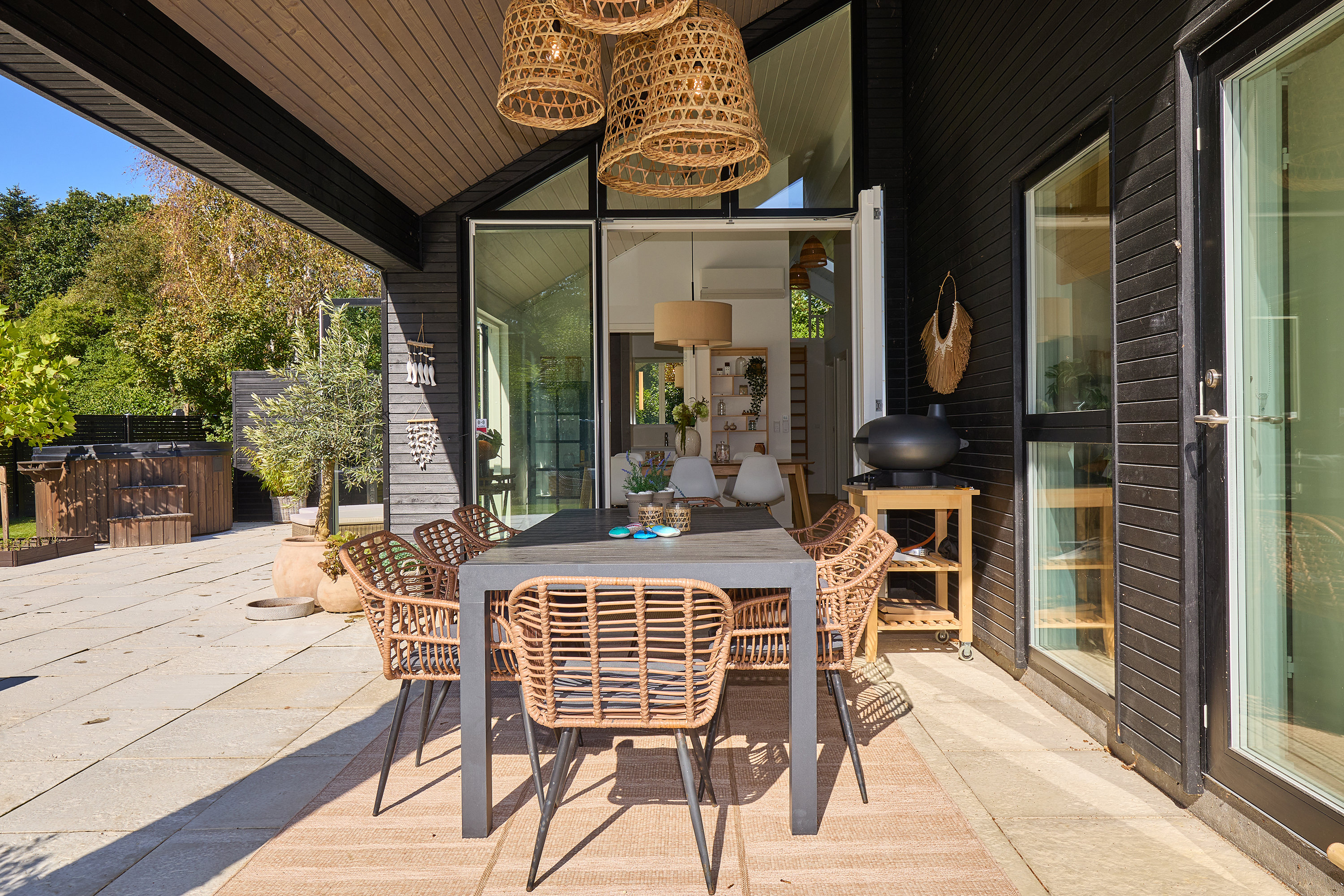 Fremhævet terrasse billede i fuldskærmstilstand. Billede af Åvej 6, Rågeleje, 3210 Vejby