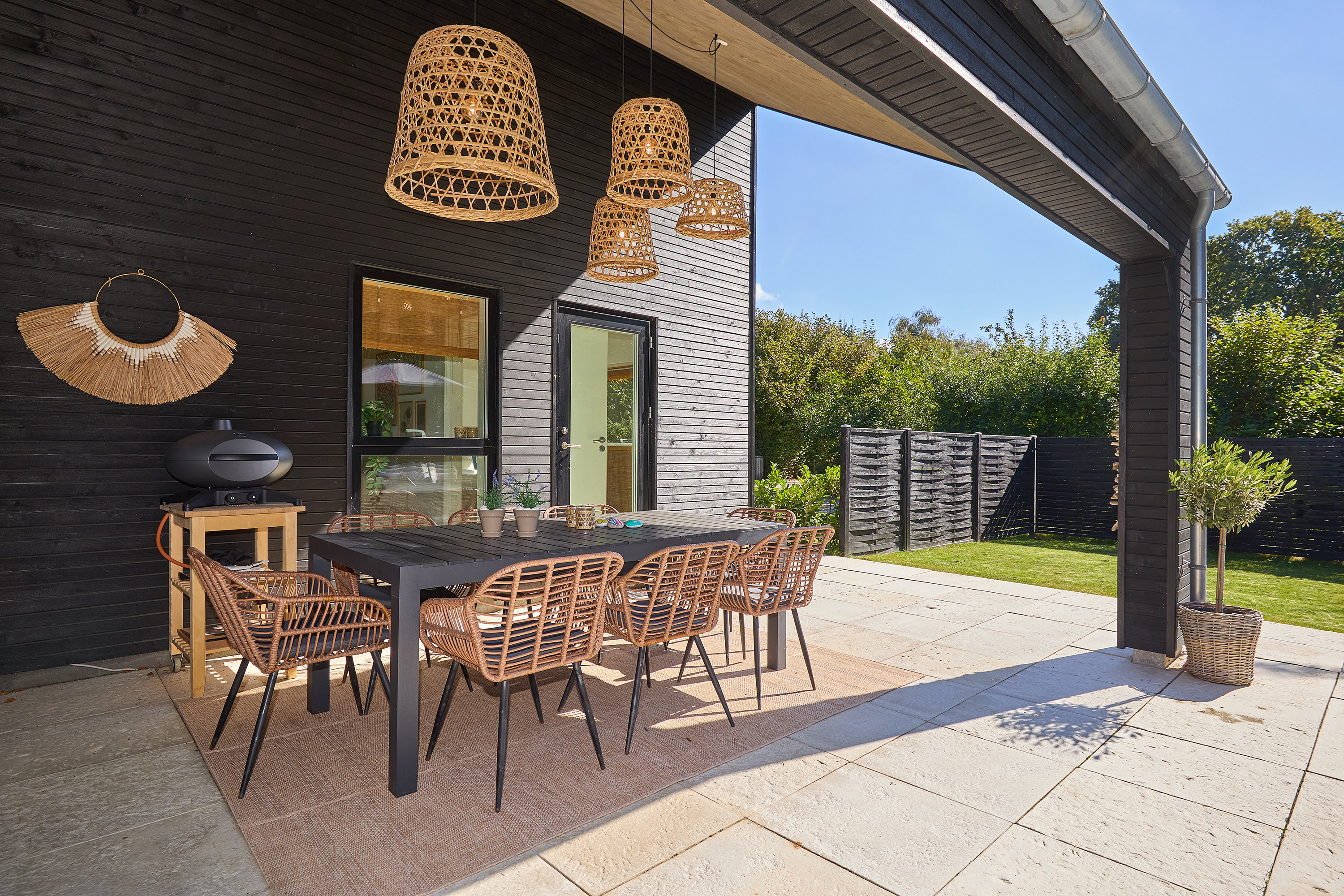 Fremhævet terrasse billede i fuldskærmstilstand. Billede af Åvej 6, Rågeleje, 3210 Vejby