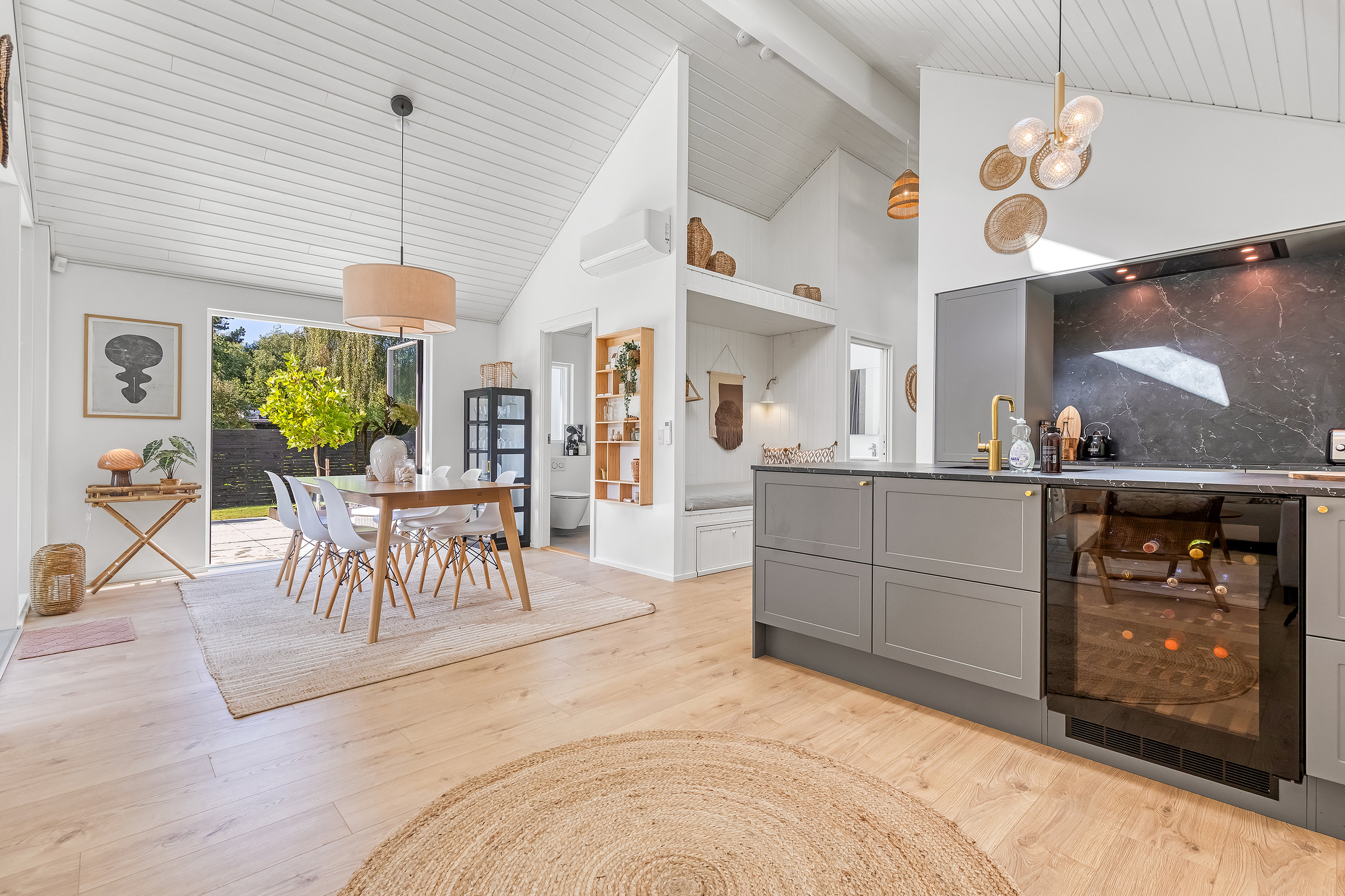 Fremhævet køkken billede i fuldskærmstilstand. Billede af Åvej 6, Rågeleje, 3210 Vejby