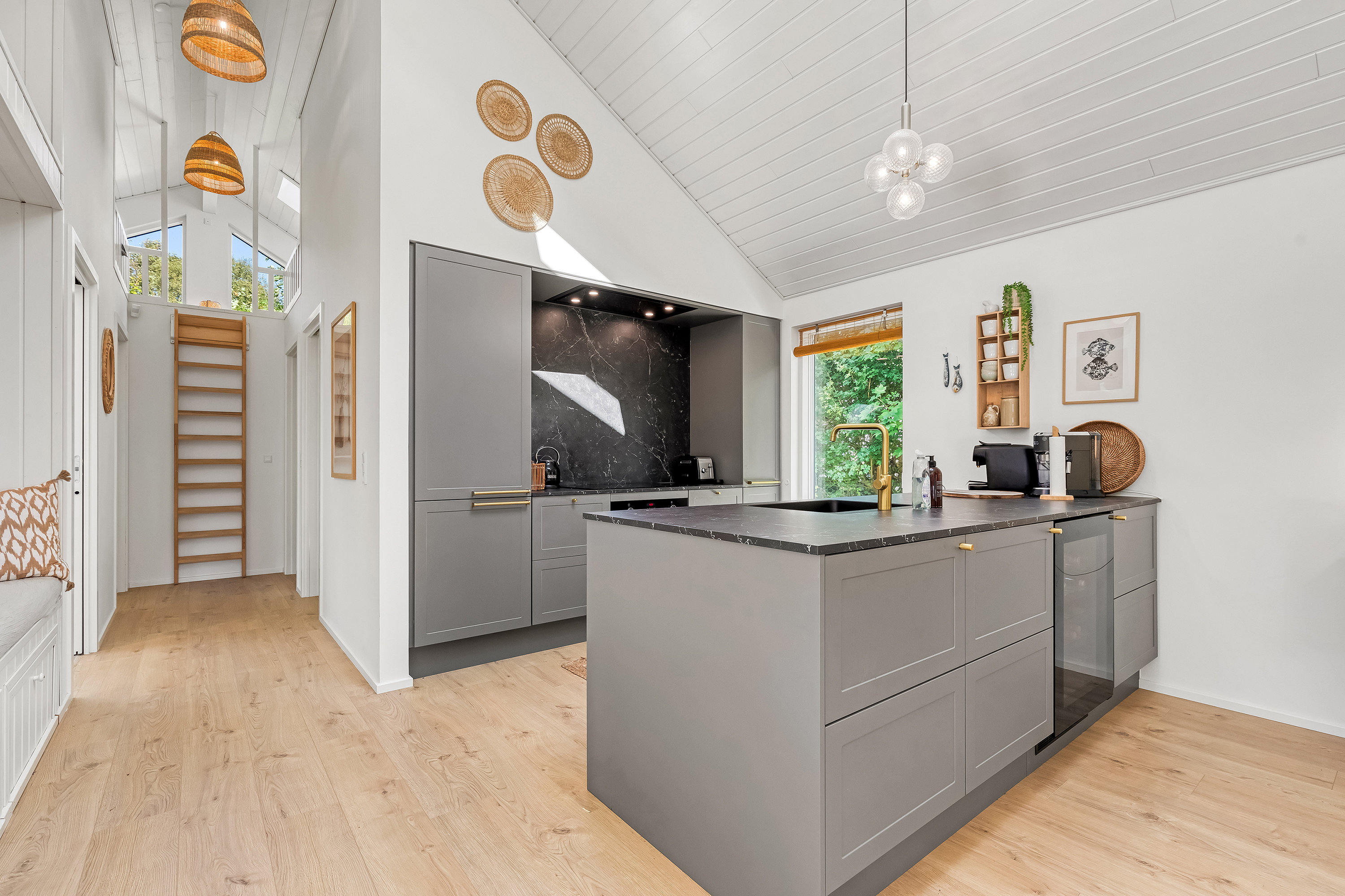 Fremhævet køkken billede i fuldskærmstilstand. Billede af Åvej 6, Rågeleje, 3210 Vejby