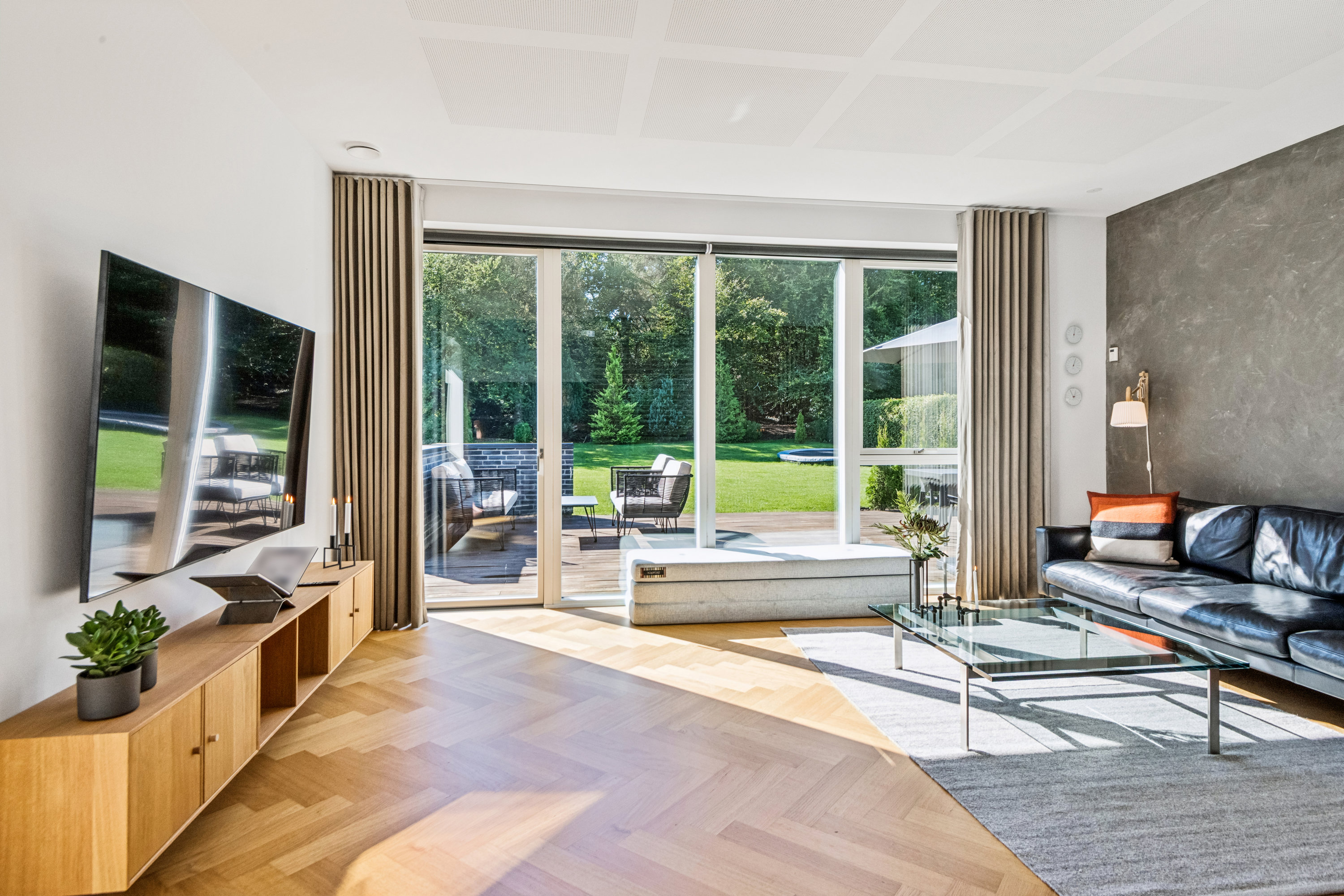 Fremhævet stue billede i fuldskærmstilstand. Billede af Porsborgvej 80, 9530 Støvring