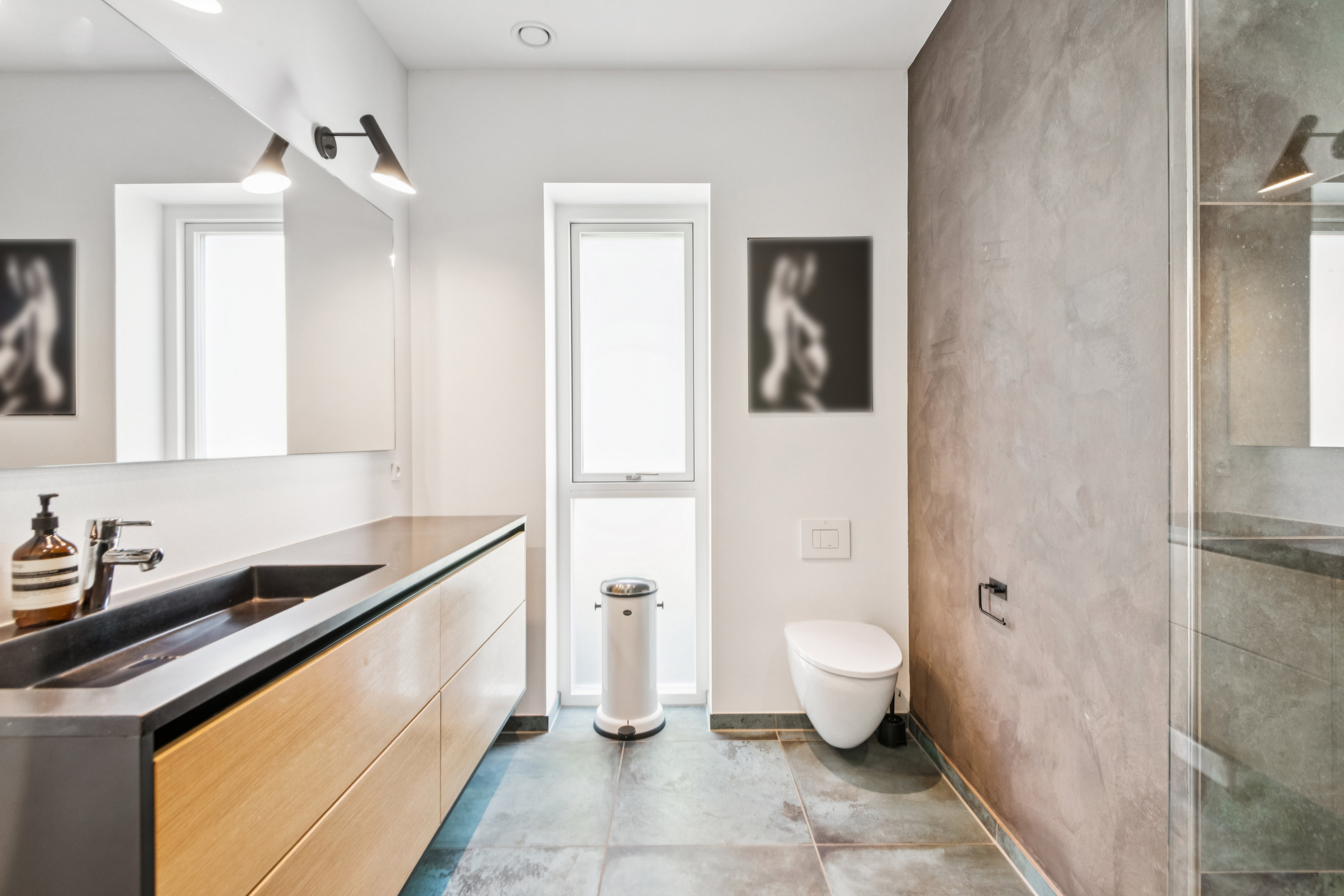 Fremhævet badeværelse billede i fuldskærmstilstand. Billede af Porsborgvej 80, 9530 Støvring