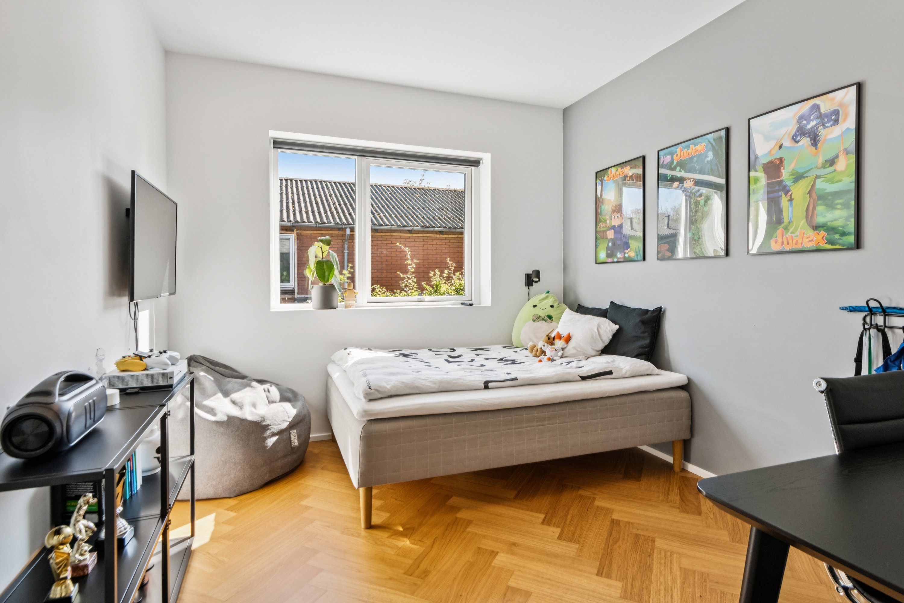 Fremhævet værelse billede i fuldskærmstilstand. Billede af Porsborgvej 80, 9530 Støvring