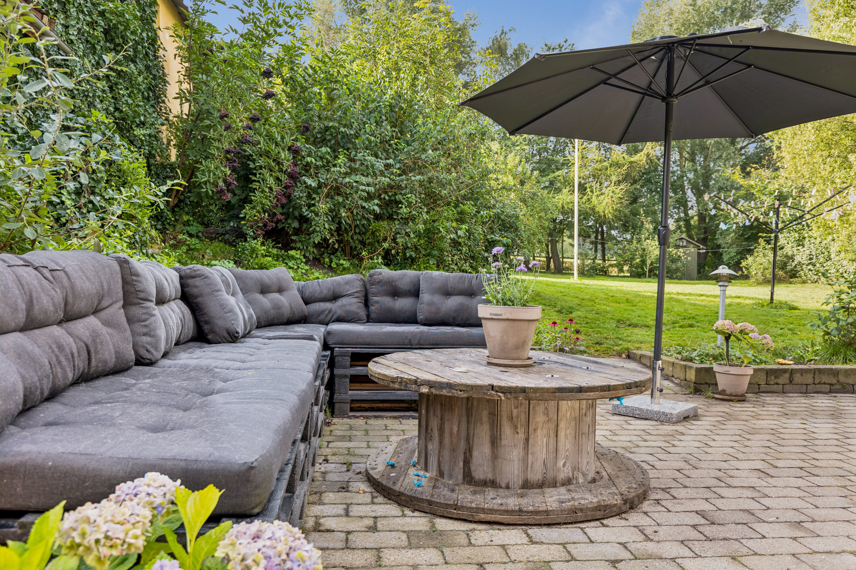 Fremhævet terrasse billede i fuldskærmstilstand. Billede af Næbbevej 6A, Vejleby, 4534 Hørve