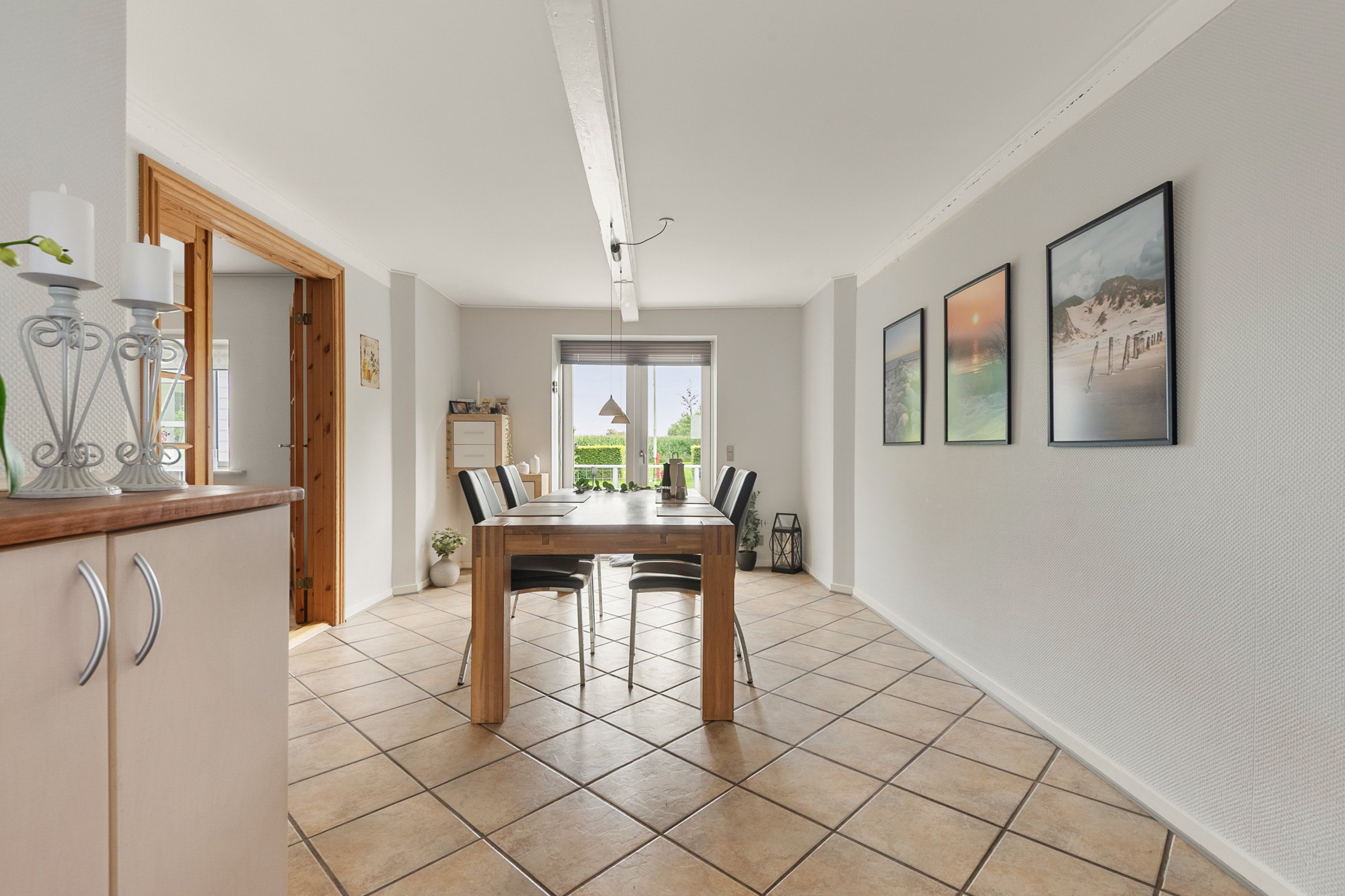 Fremhævet spisestue billede i fuldskærmstilstand. Billede af Grønnevej 1, 6851 Janderup Vestj