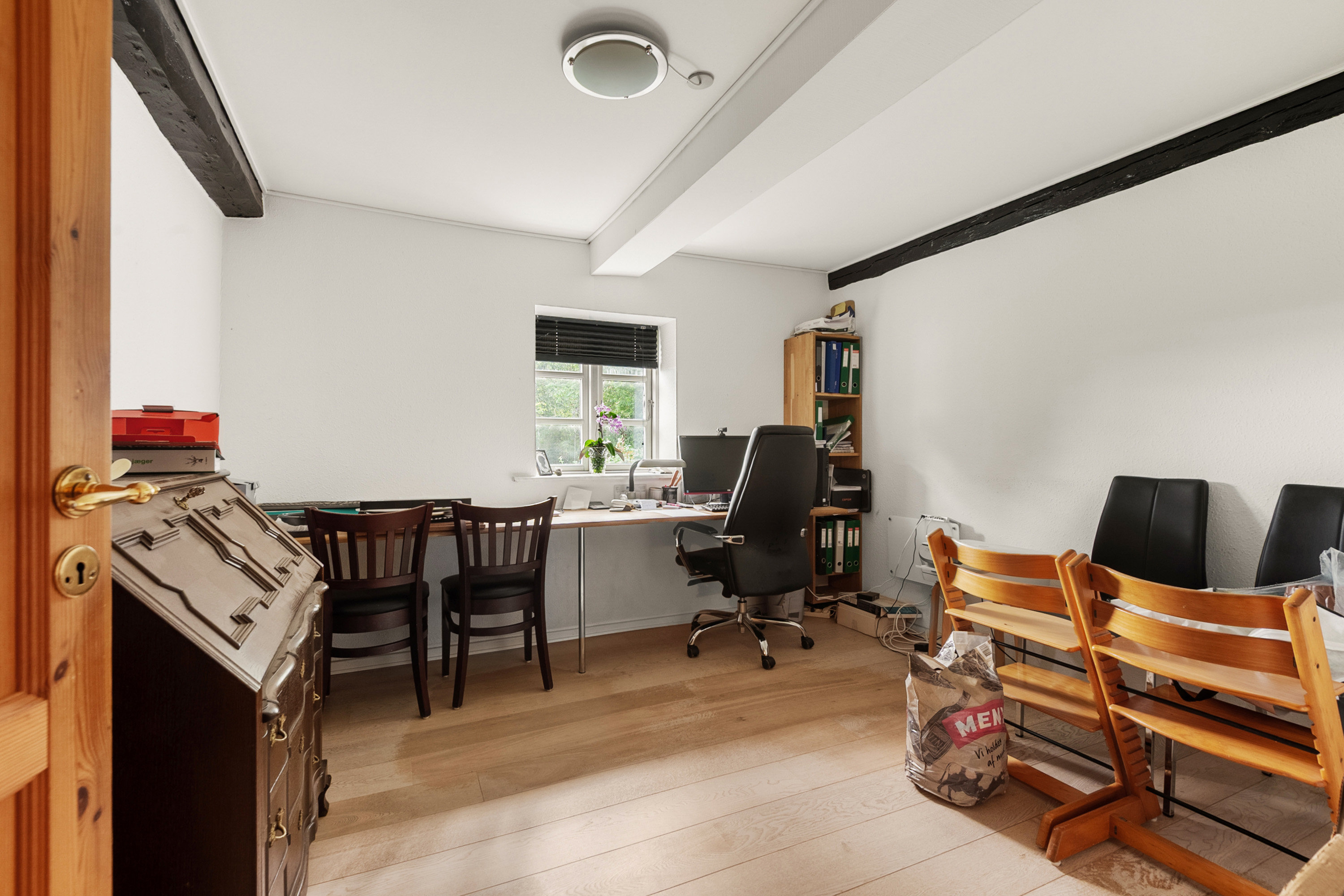 Fremhævet værelse billede i fuldskærmstilstand. Billede af Grønnevej 1, 6851 Janderup Vestj