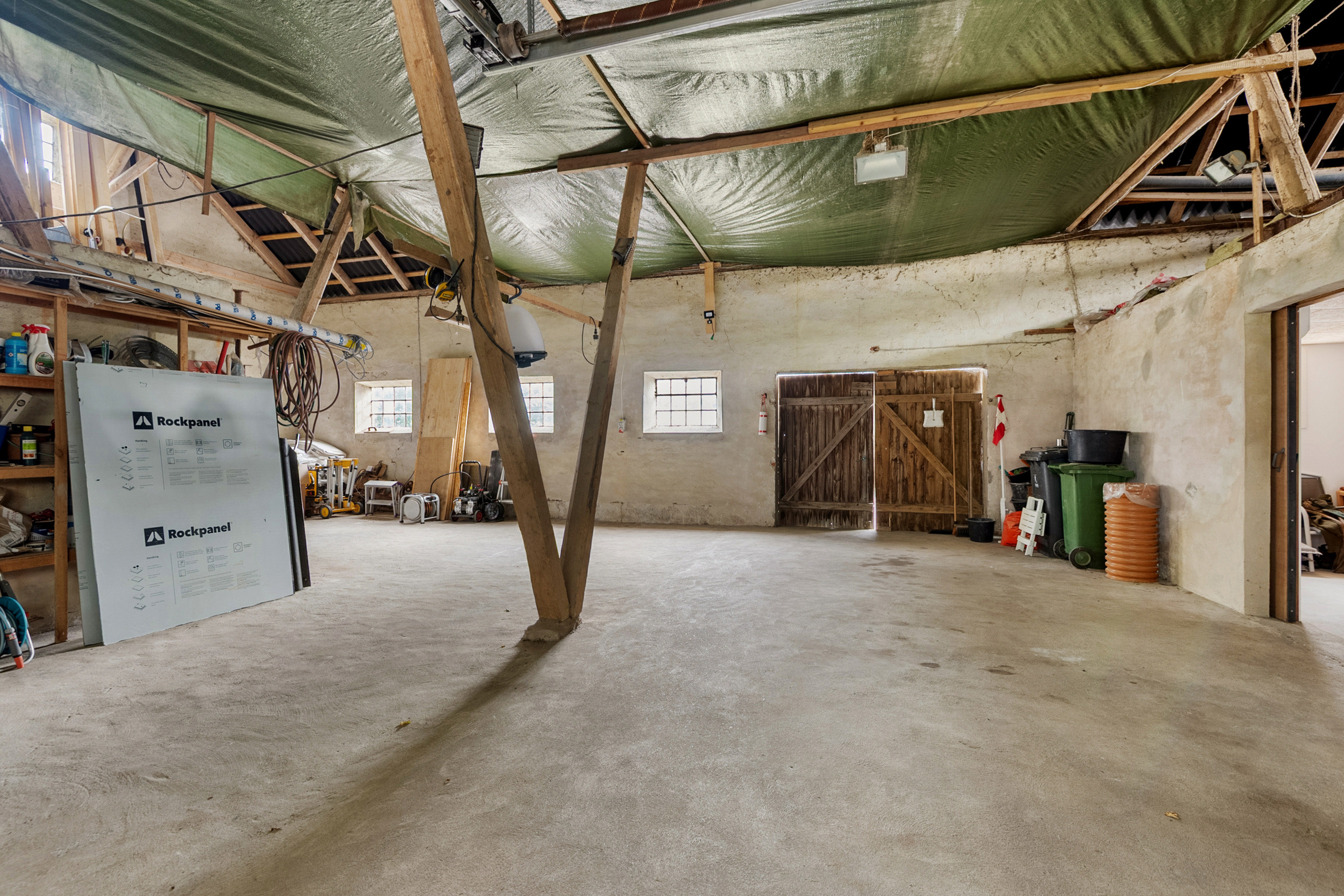 Fremhævet lade billede i fuldskærmstilstand. Billede af Grønnevej 1, 6851 Janderup Vestj