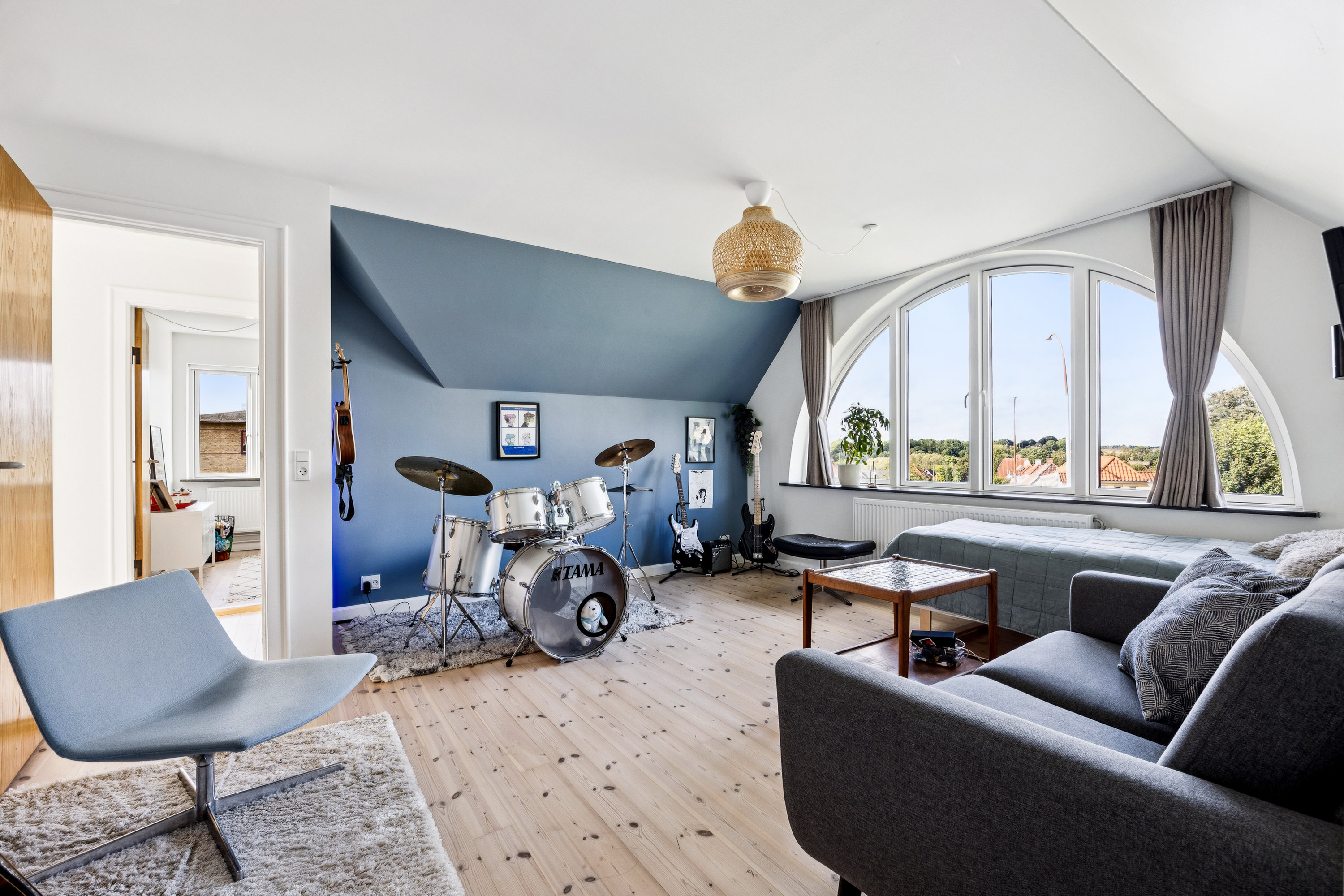 Fremhævet stue billede i fuldskærmstilstand. Billede af Klosteralleen 18, 4100 Ringsted