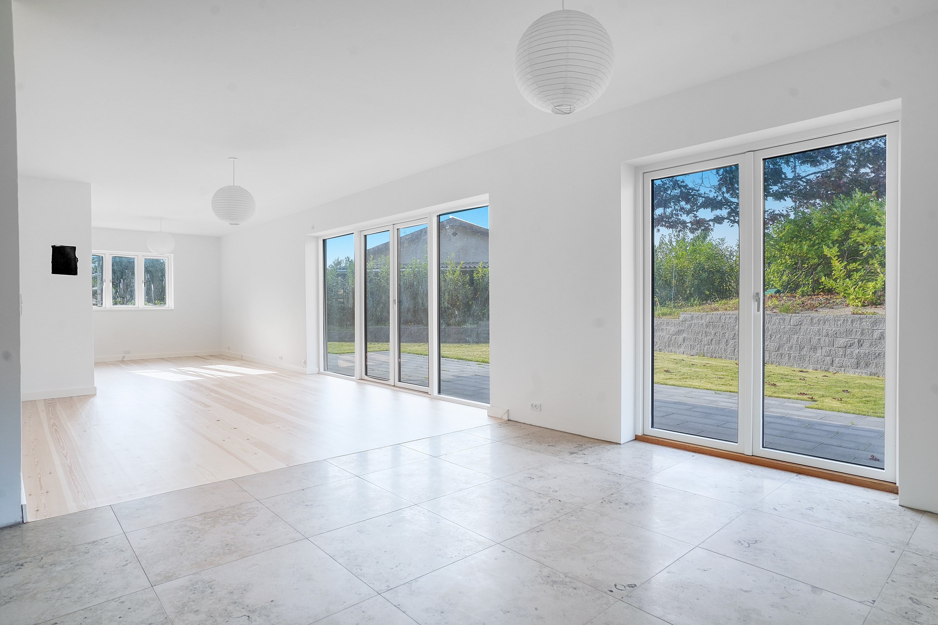 Fremhævet stue billede i fuldskærmstilstand. Billede af Pilehaven 3, Hareskov, 3500 Værløse