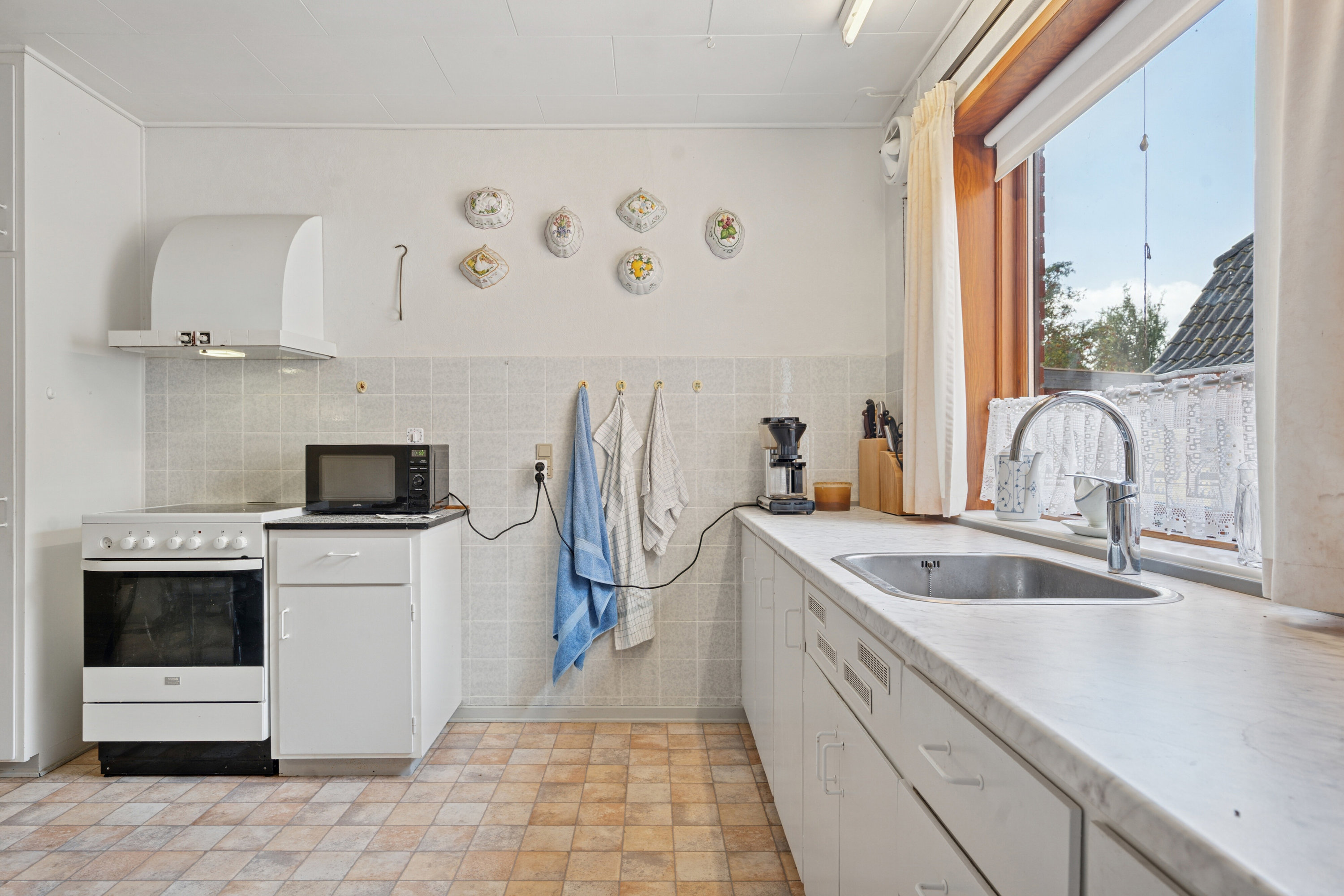 Fremhævet køkken billede i fuldskærmstilstand. Billede af Bygaden 28, Tullebølle, 5953 Tranekær