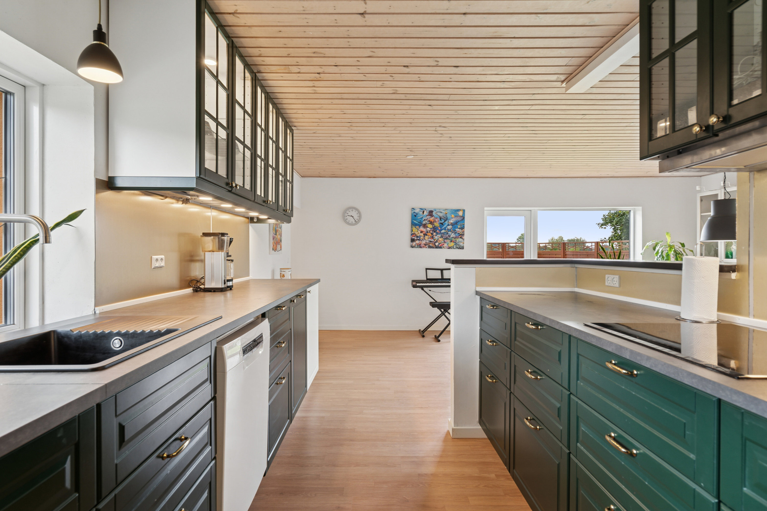 Fremhævet køkken alrum billede i fuldskærmstilstand. Billede af Skelbyvej 6, Nåby, 4160 Herlufmagle