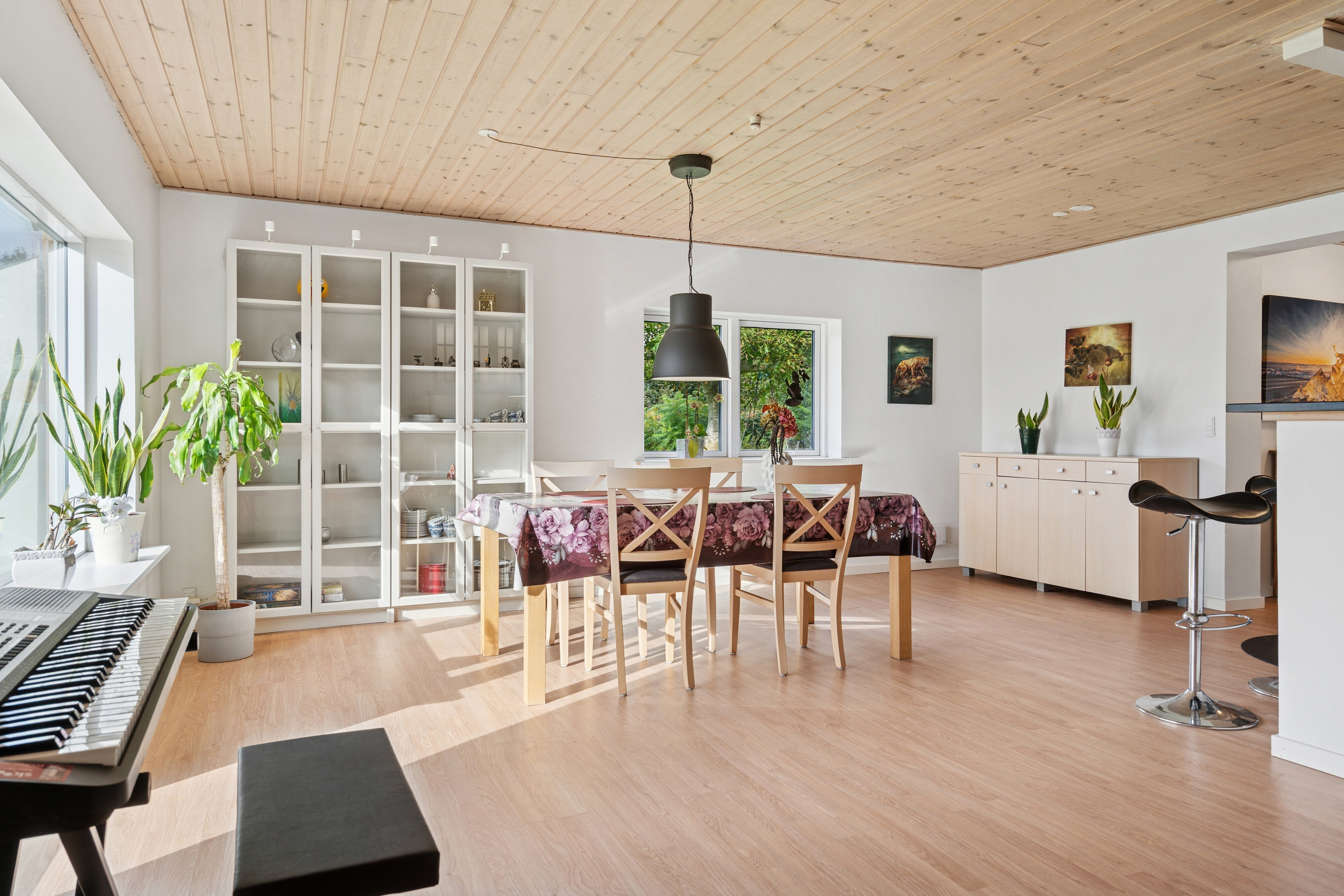 Fremhævet køkken alrum billede i fuldskærmstilstand. Billede af Skelbyvej 6, Nåby, 4160 Herlufmagle