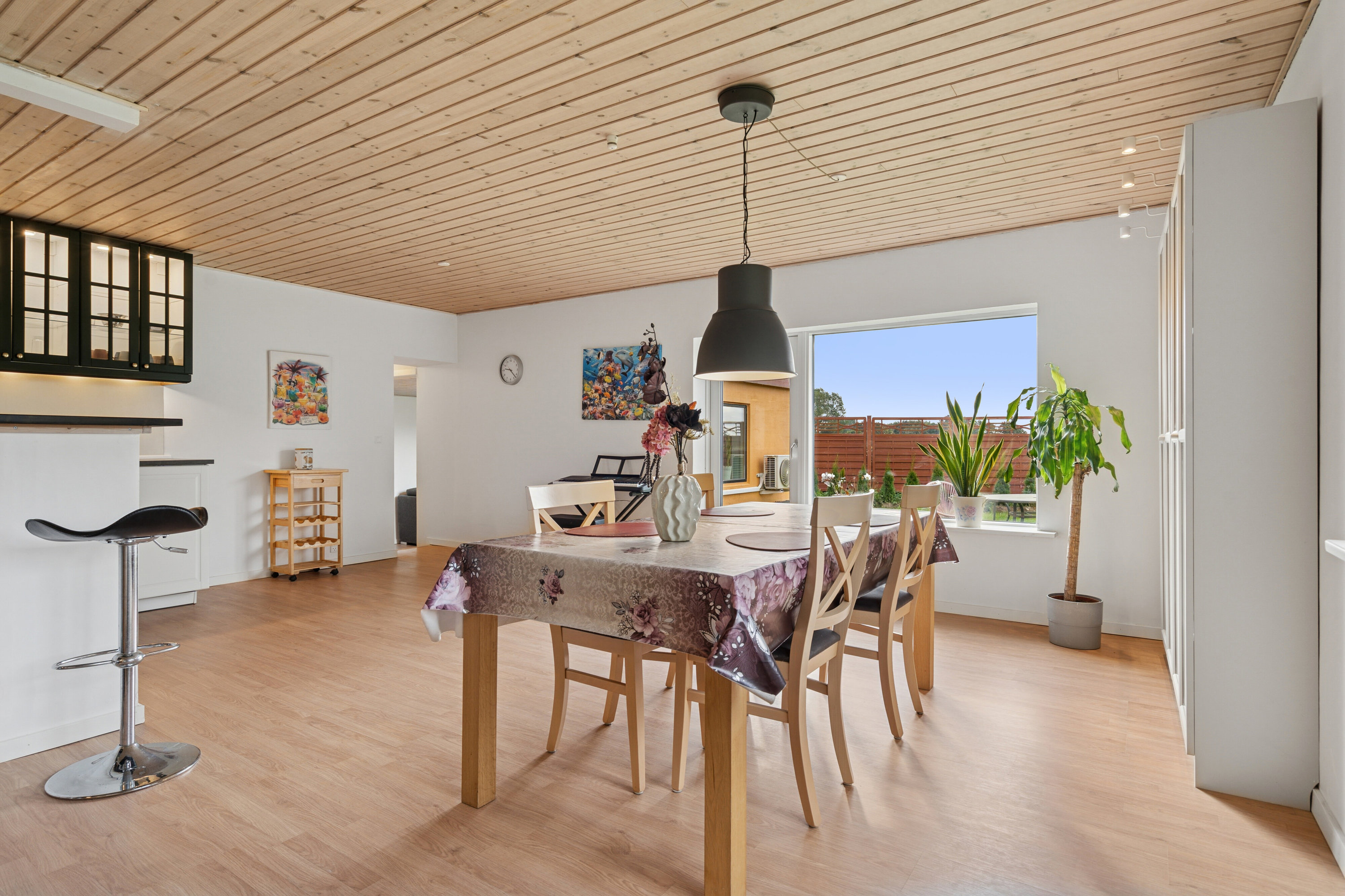 Fremhævet køkken alrum billede i fuldskærmstilstand. Billede af Skelbyvej 6, Nåby, 4160 Herlufmagle