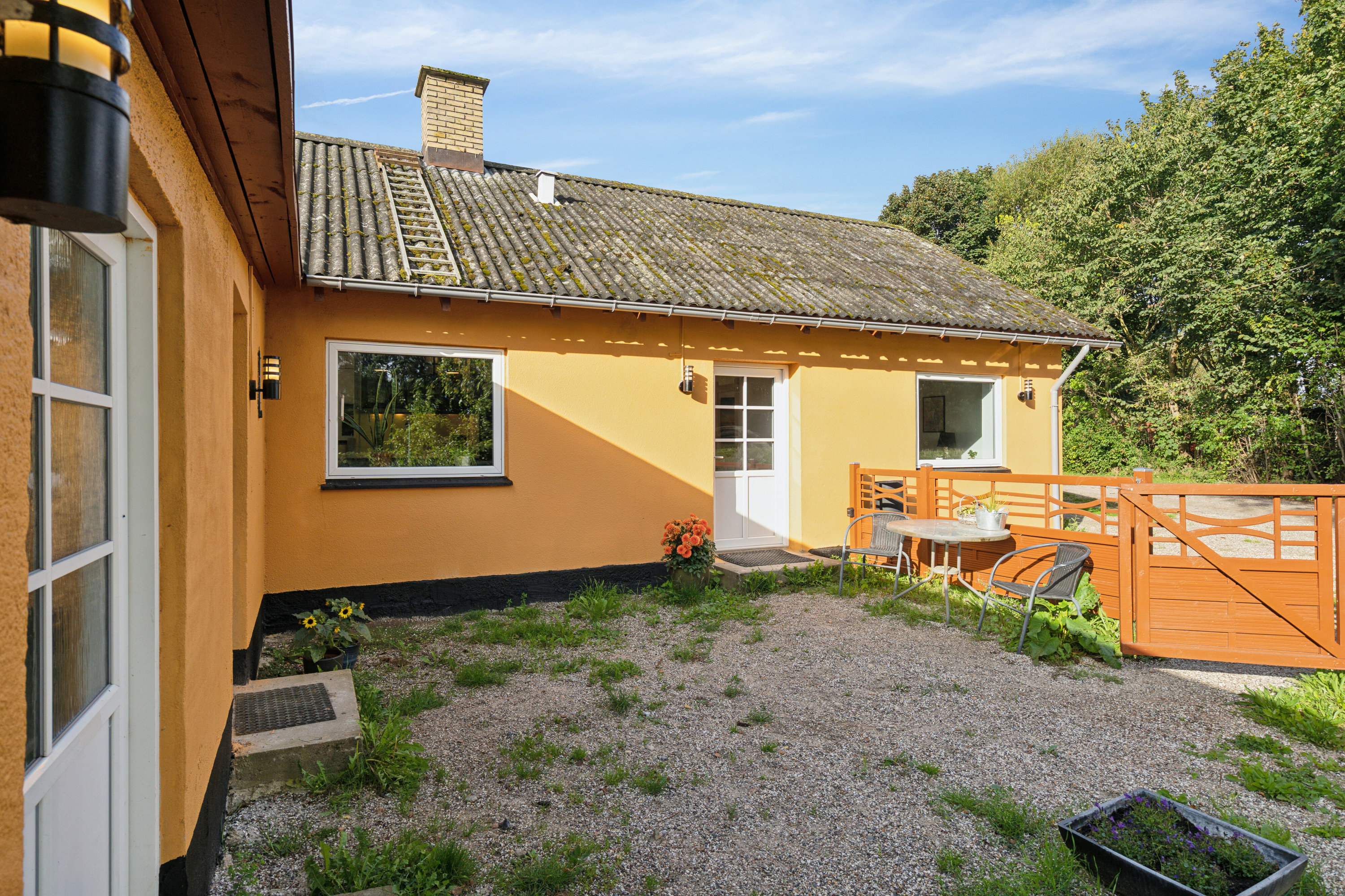 Fremhævet gårdhave billede i fuldskærmstilstand. Billede af Skelbyvej 6, Nåby, 4160 Herlufmagle