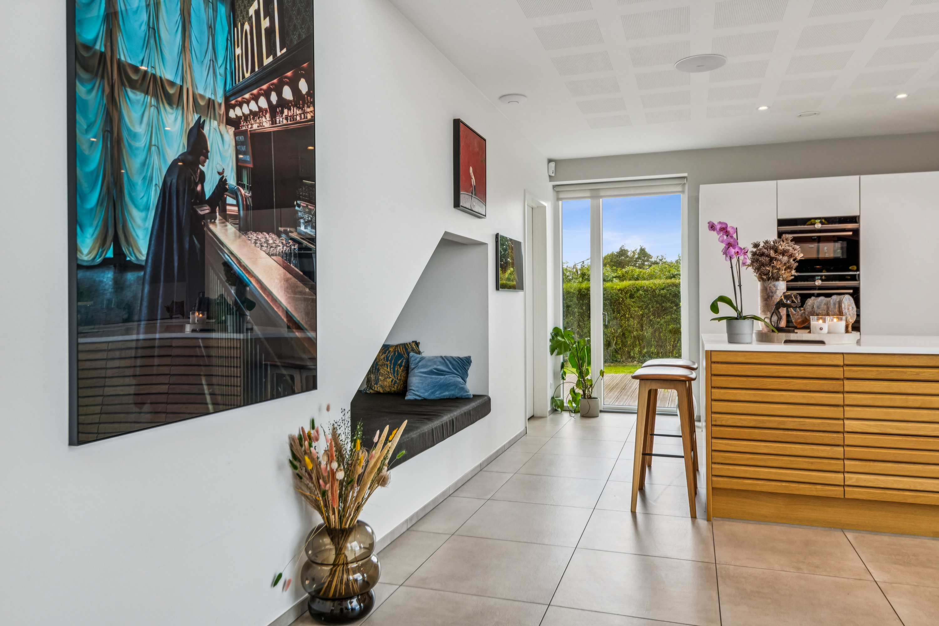 Fremhævet stue billede i fuldskærmstilstand. Billede af Kalmanparken 102, 9200 Aalborg SV